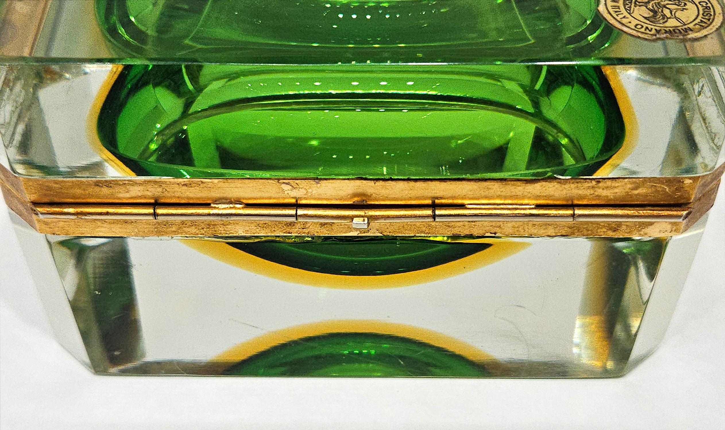 Original Mid Century Murano Glass Sommerso Box, Bucella Cristalli, Italy c. 1960 For Sale 8