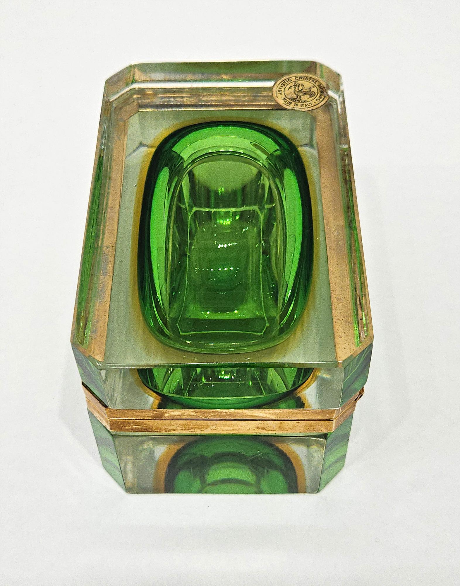 Original Mid Century Murano Glass Sommerso Box, Bucella Cristalli, Italy c. 1960 For Sale 1