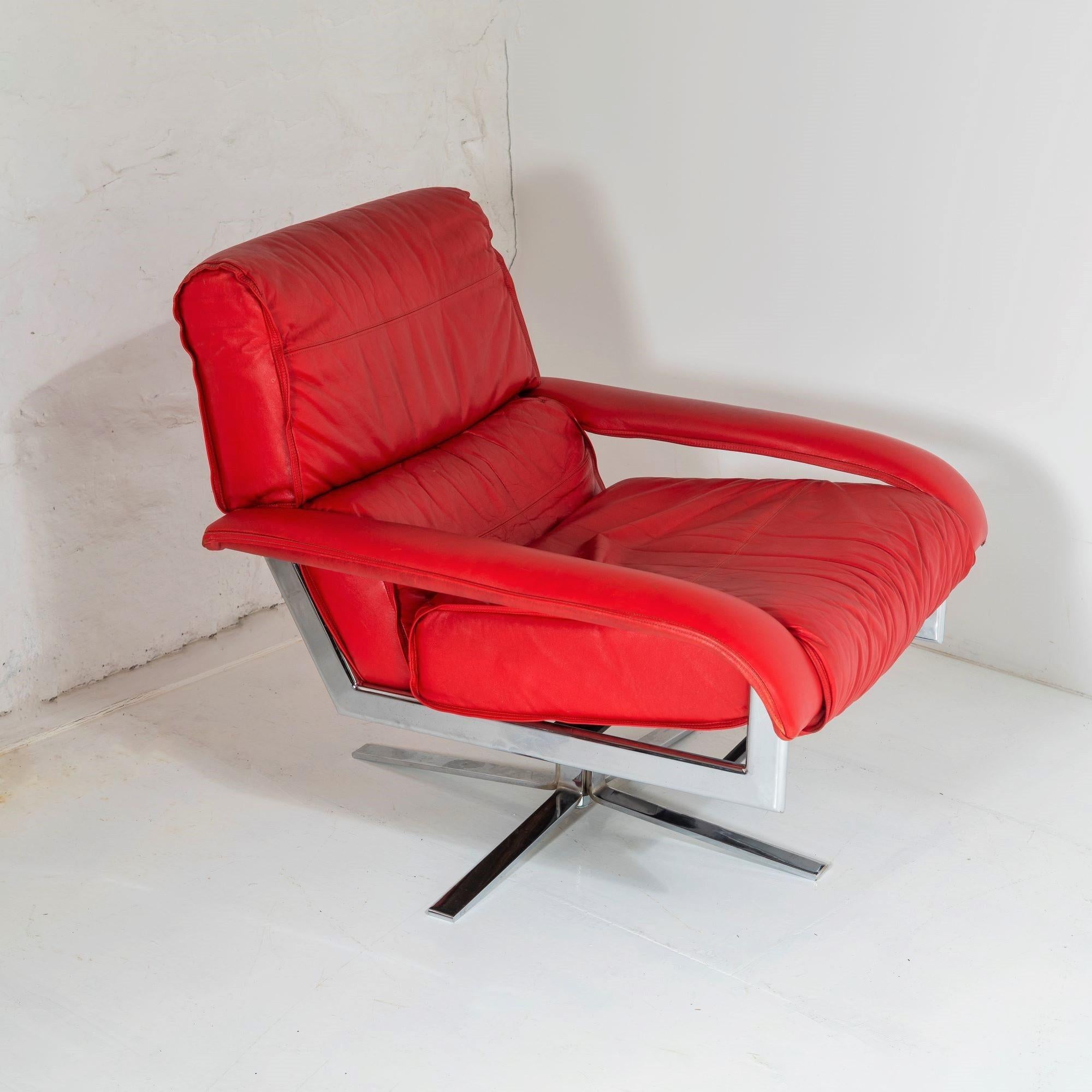 Original Mid Century Red Leather and Chrome Swivel and Armchair Set by Pieff For Sale 3
