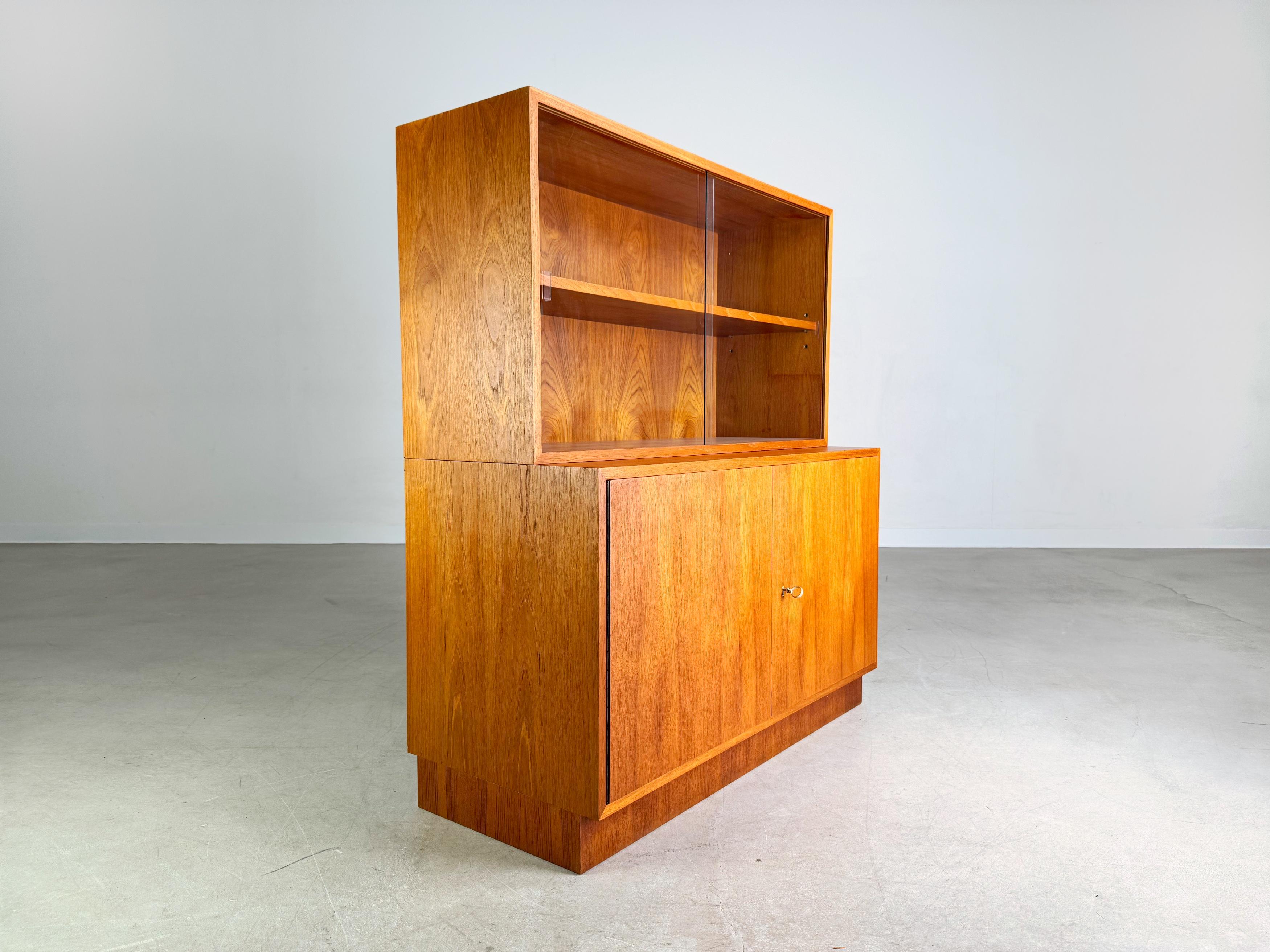Original Mid Century Schrank Anrichte WK Möbel Georg Satink Teak en vente 1