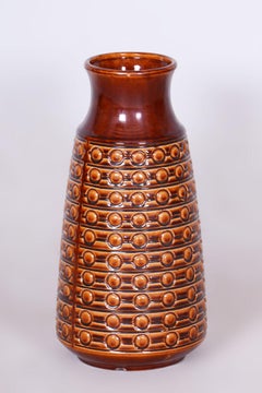 Original Mid-Century Vase, Ceramics, Well Preserved Condition, Czech, 1950s