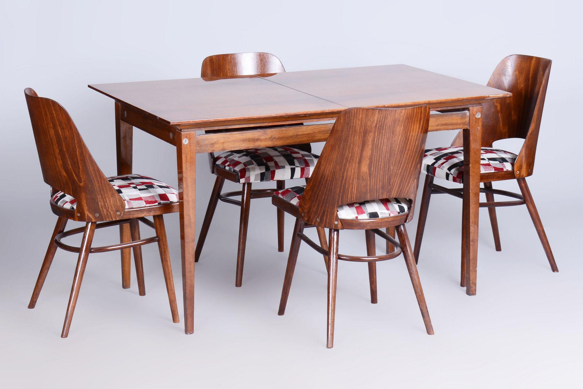 Original Mid-Century Walnut Folding Table, Made by Mier Topolcany, Czech, 1950s For Sale 1