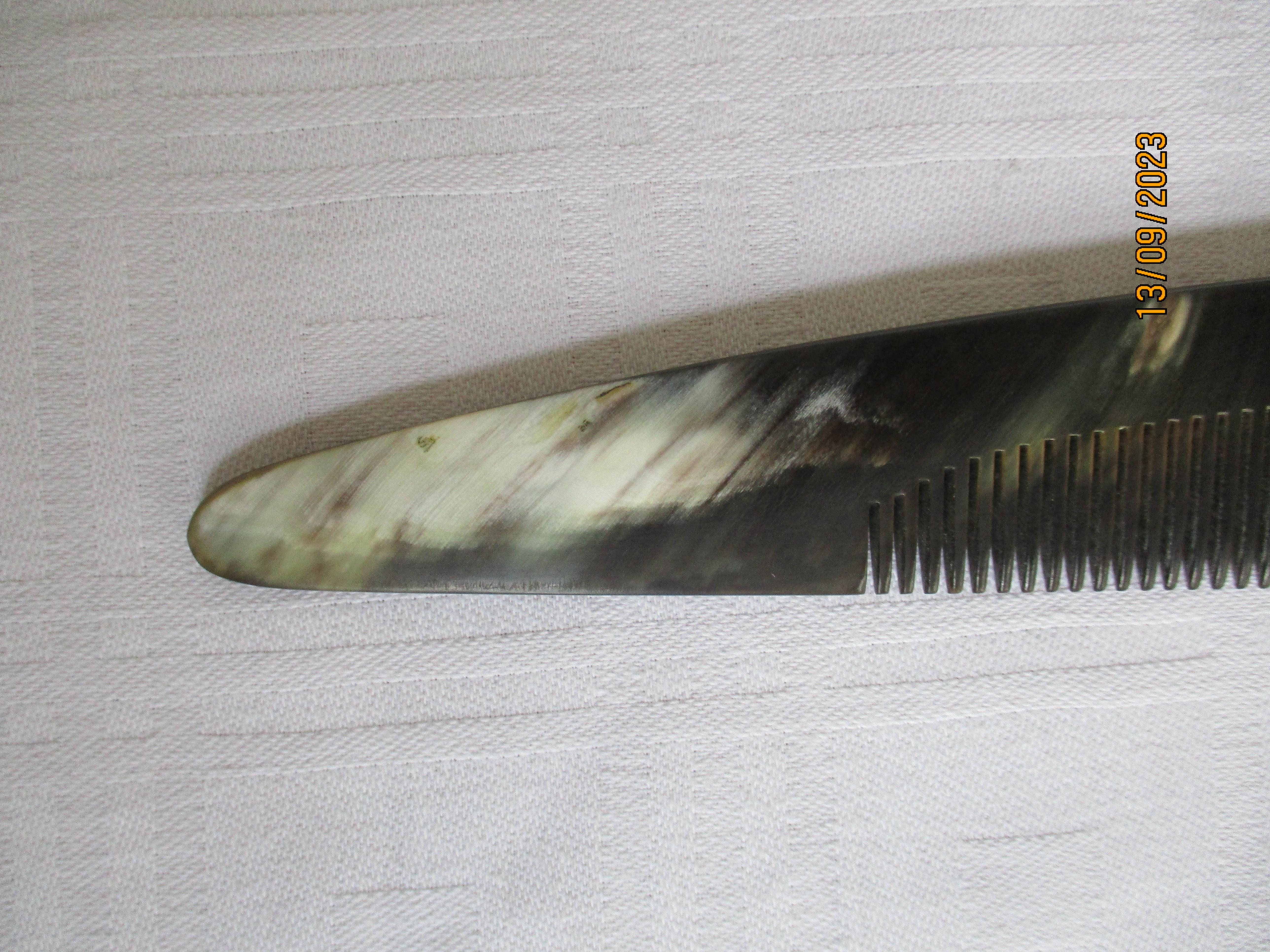 Austrian Original Midcentury Auböck Comb Made from Horn For Sale