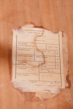 Tavolino da caffè originale del Medioevo di Tatra Pravenec, Cechia, anni '60