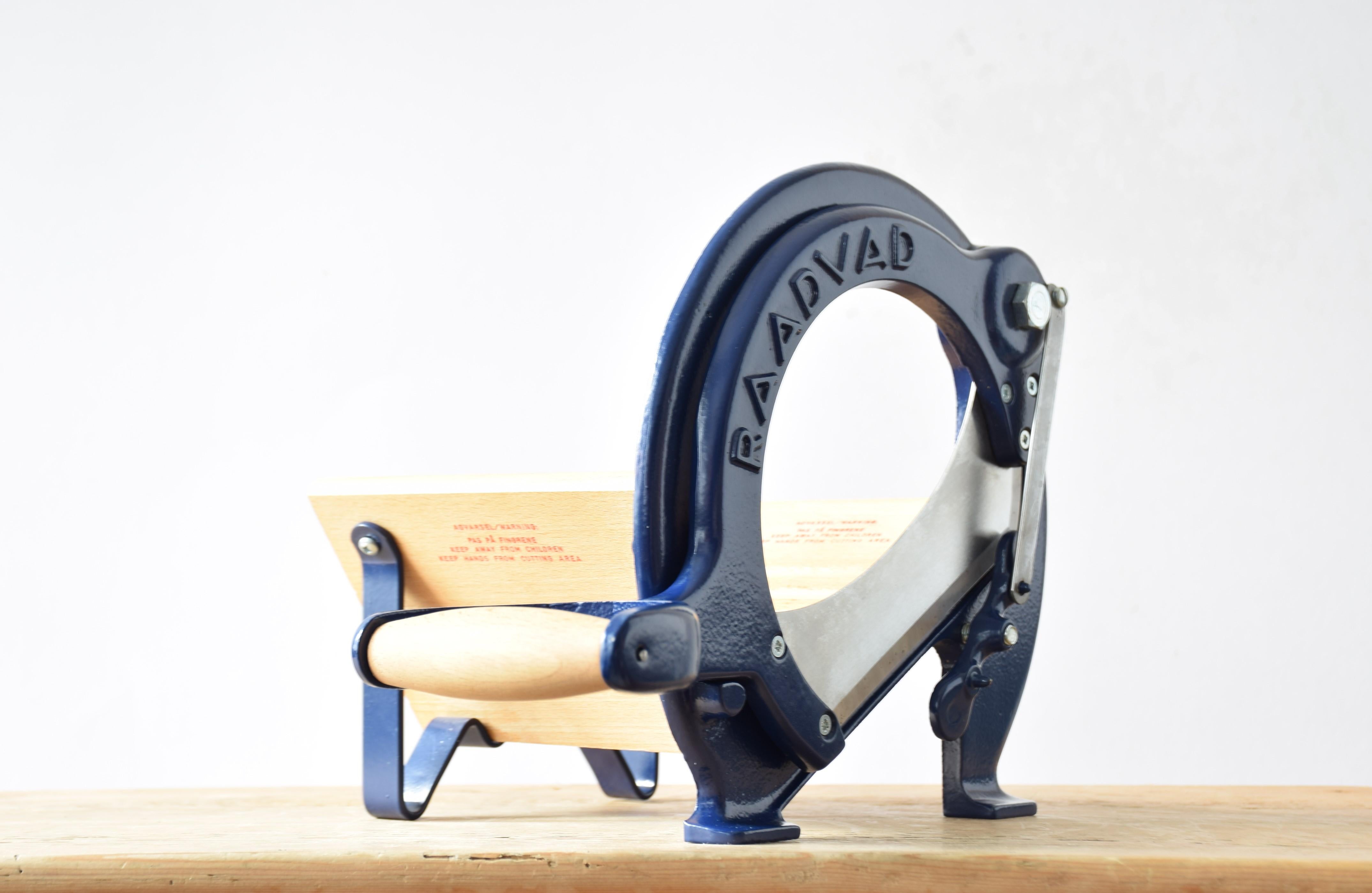 Scandinavian Modern Original Midcentury Danish Dark Blue Raadvad Bread Slicer by Ove Larsen, 1980s