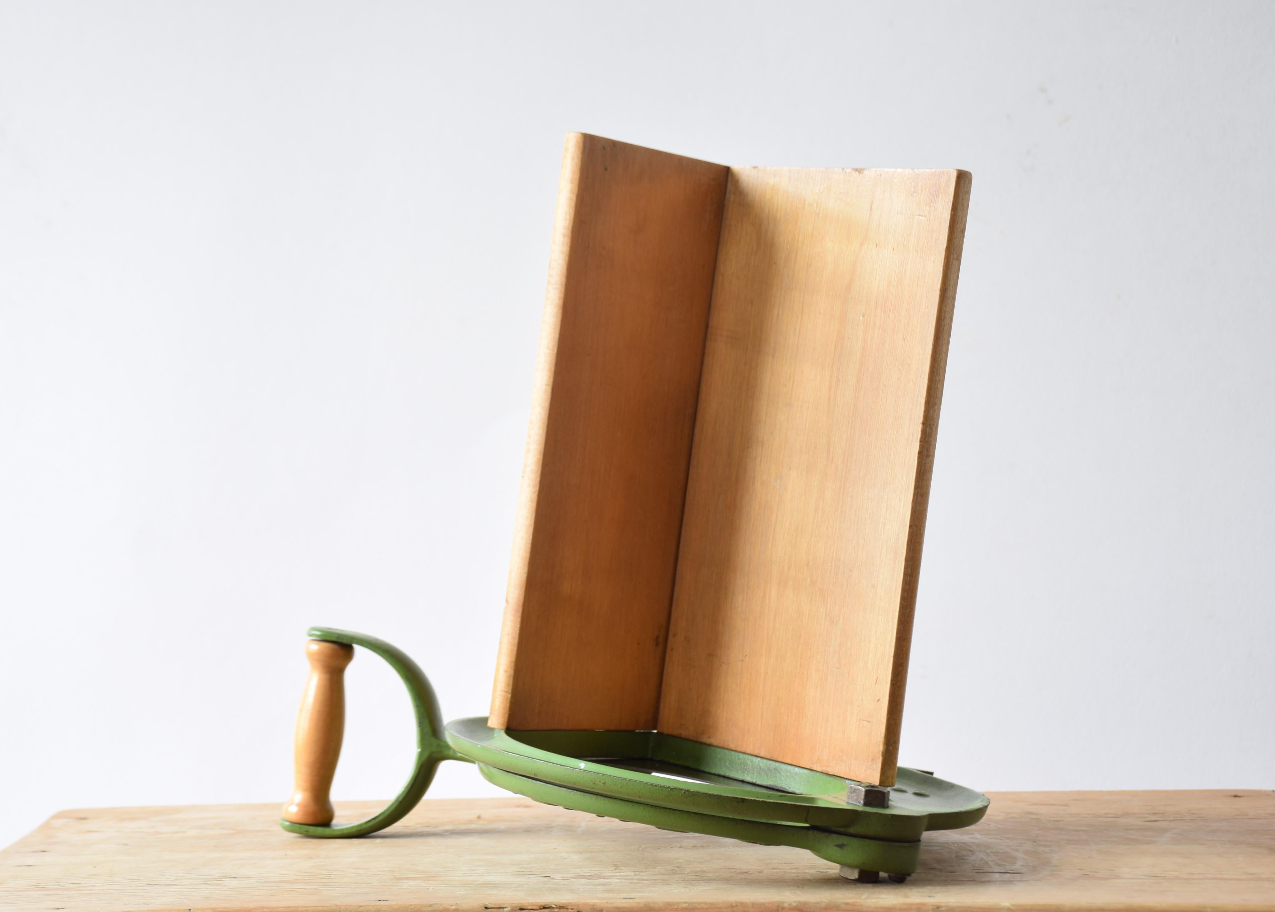 Mid-20th Century Original Midcentury Danish Long Green Raadvad Bread Slicer by Ove Larsen, 1950s