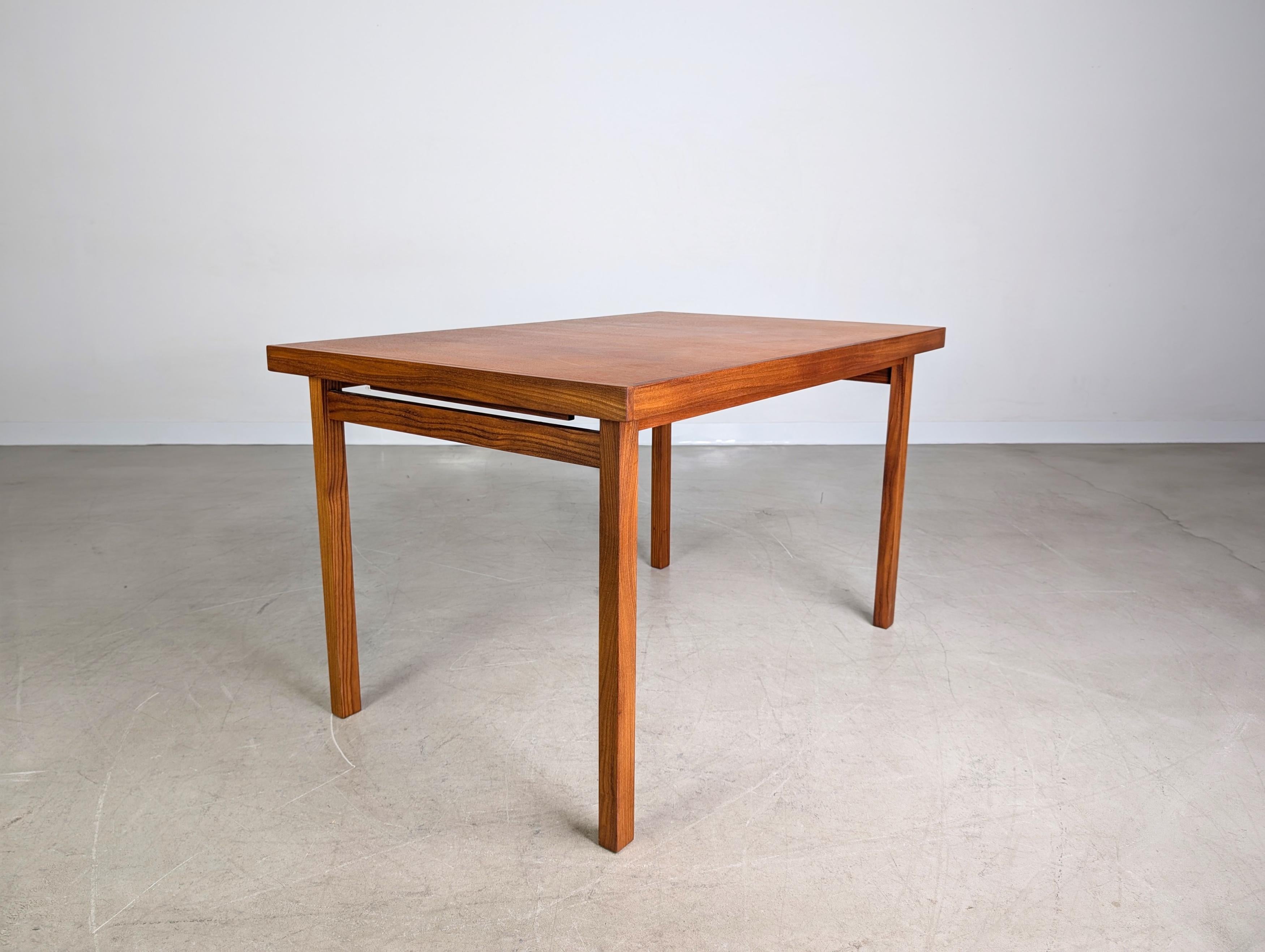 Finlandese Esstisch originale di metà secolo Asko Finnland Pippo Teak ausziehbar in vendita