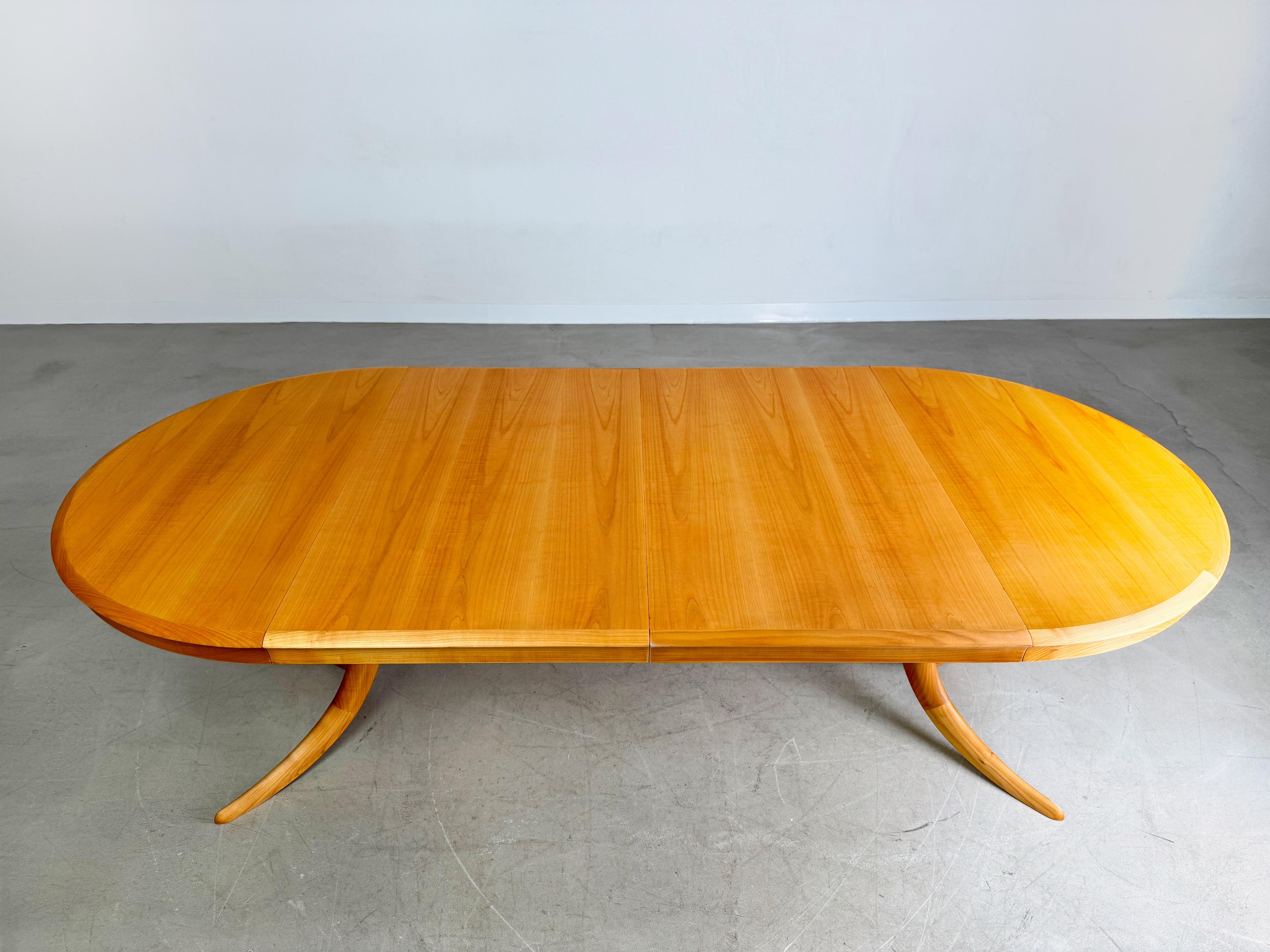 Mid-20th Century Original Midcentury Esstisch ausziehbar Kirschholz 1960er Vintage For Sale
