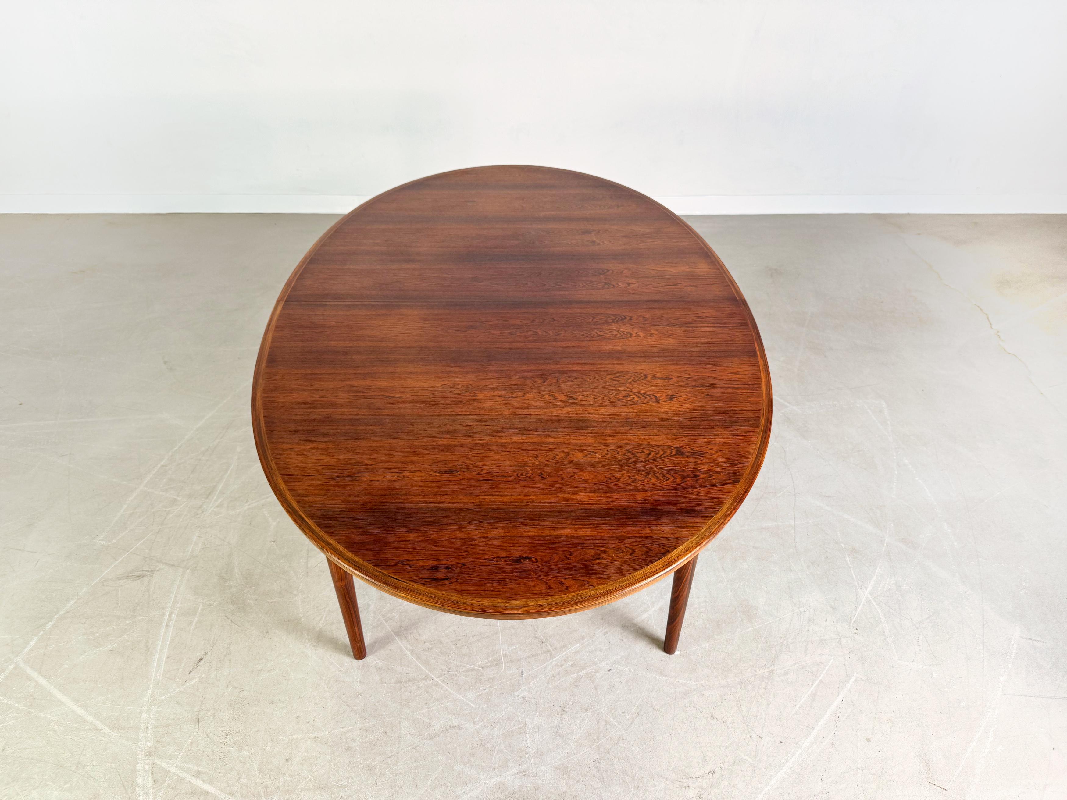 Original Midcentury Esstisch teak oval Vintage Tisch 1960s Design Bon état - En vente à Berlin, DE