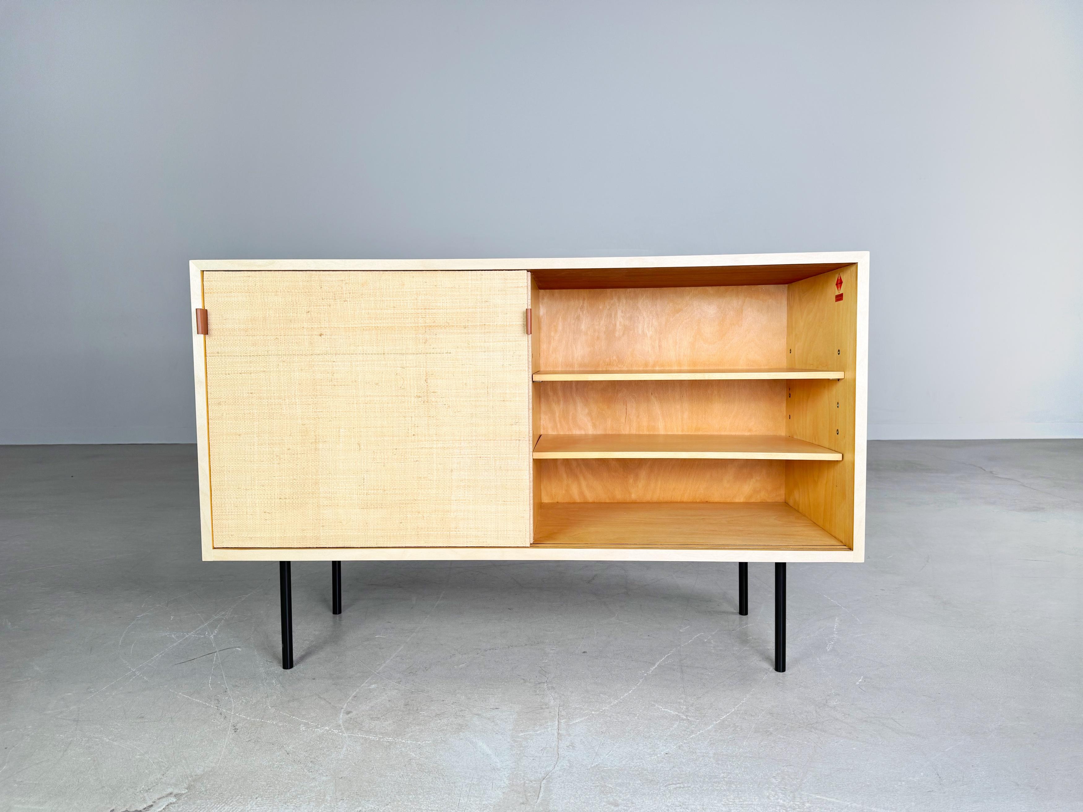 Metal Original Midcentury Florence Knoll Sideboard 1950 Ahorn Knoll Intenational For Sale