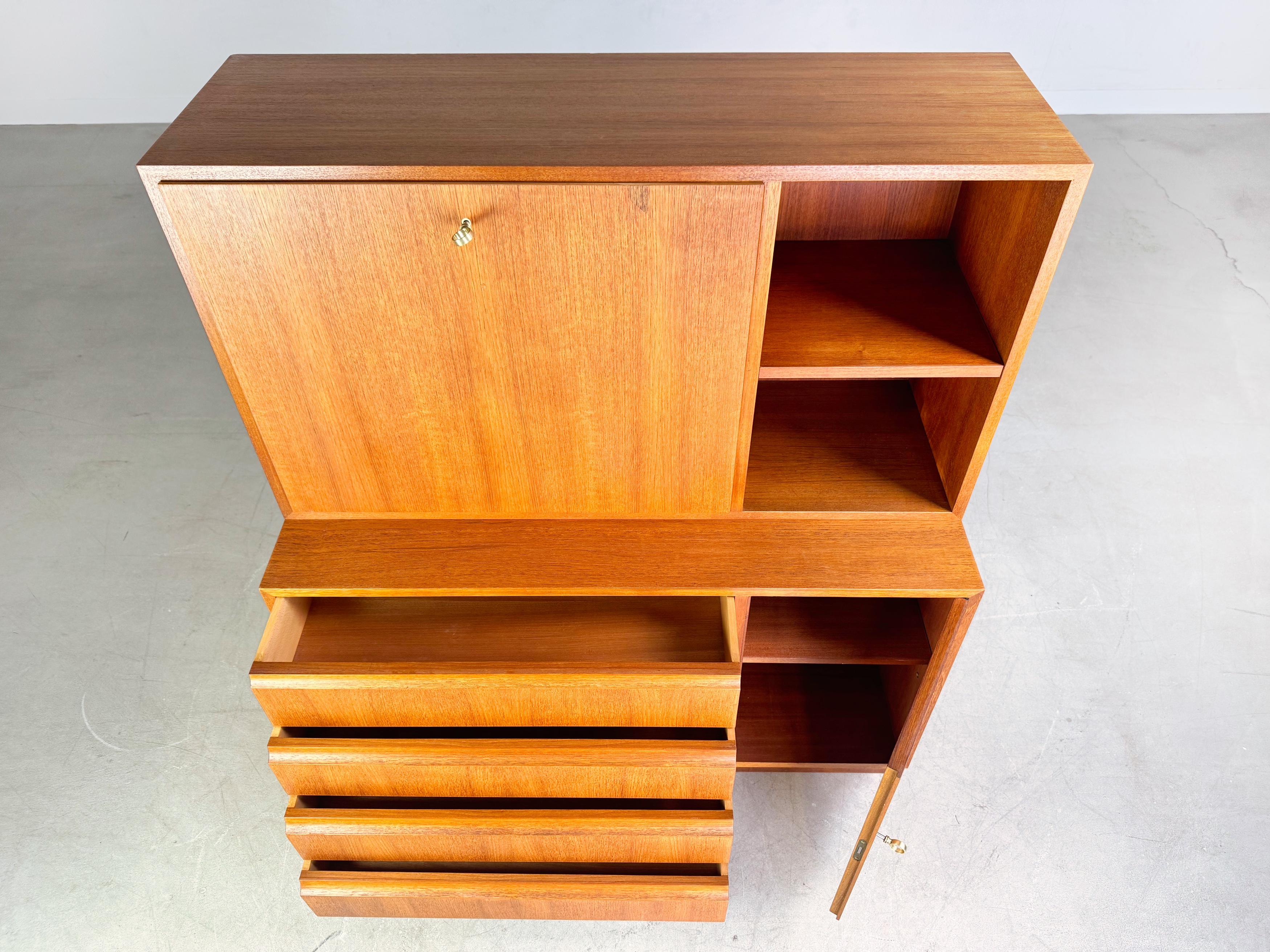 Originale Georg Satink Kommode Sekretär WK Möbel Teak del Medioevo in vendita 2