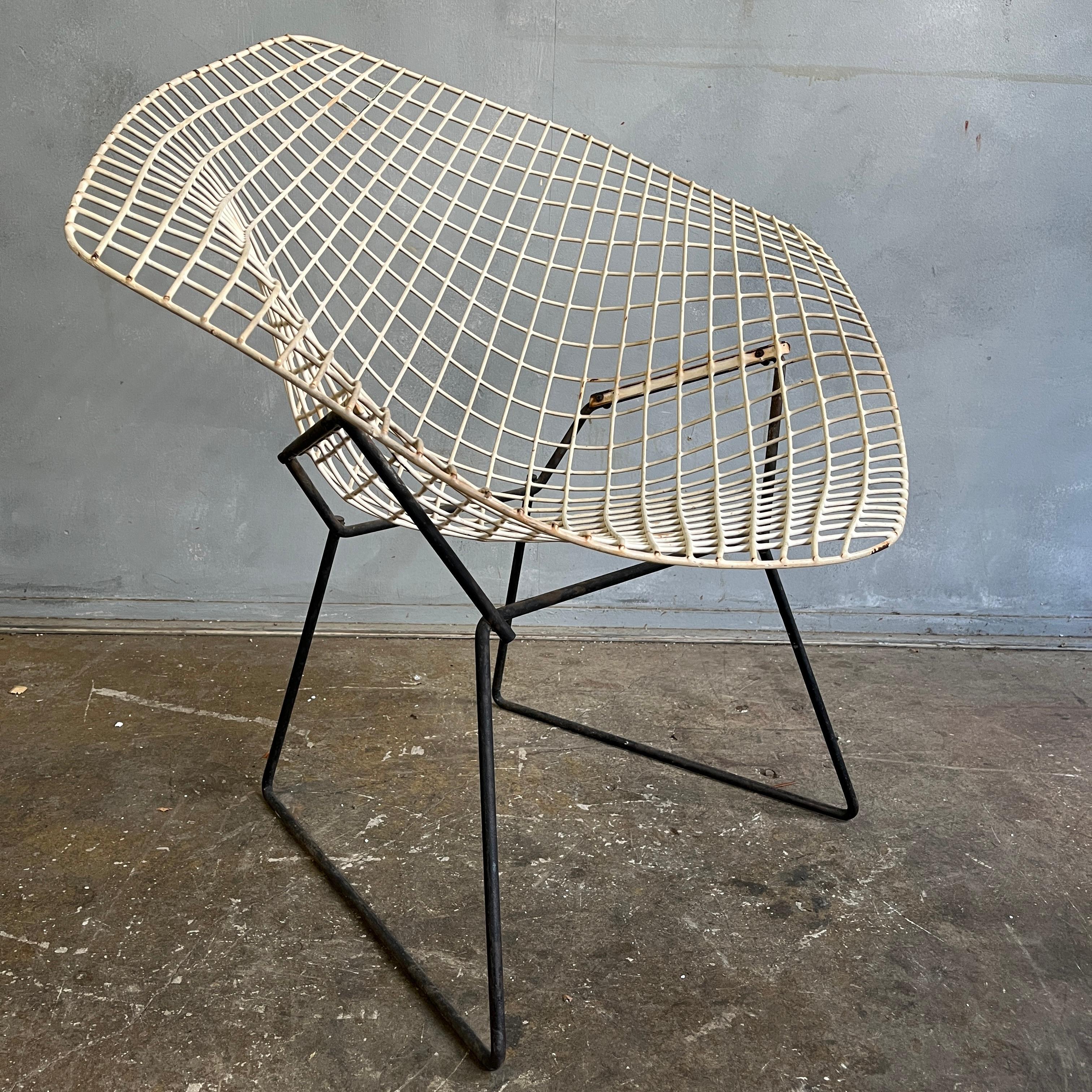 Knoll started production of Harry Bertoia's Diamond chair in the early 1950s. Since then it has become one of the most iconic designs of Mid-Century Modernism. This is a period piece in original condition. Two available

Shipping 300 Continental US