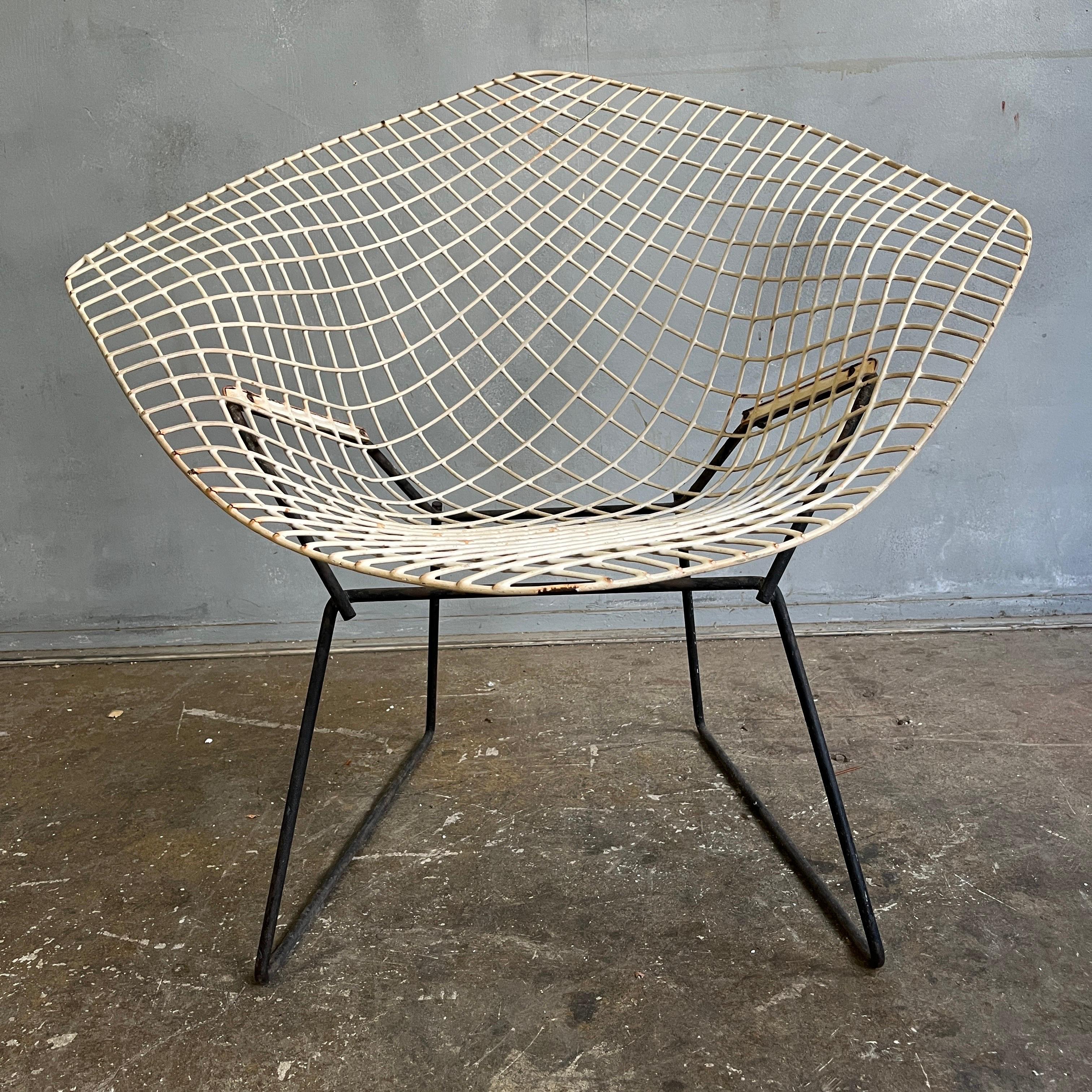 Mid-Century Modern Original Midcentury Harry Bertoia Diamond Chair by Knoll