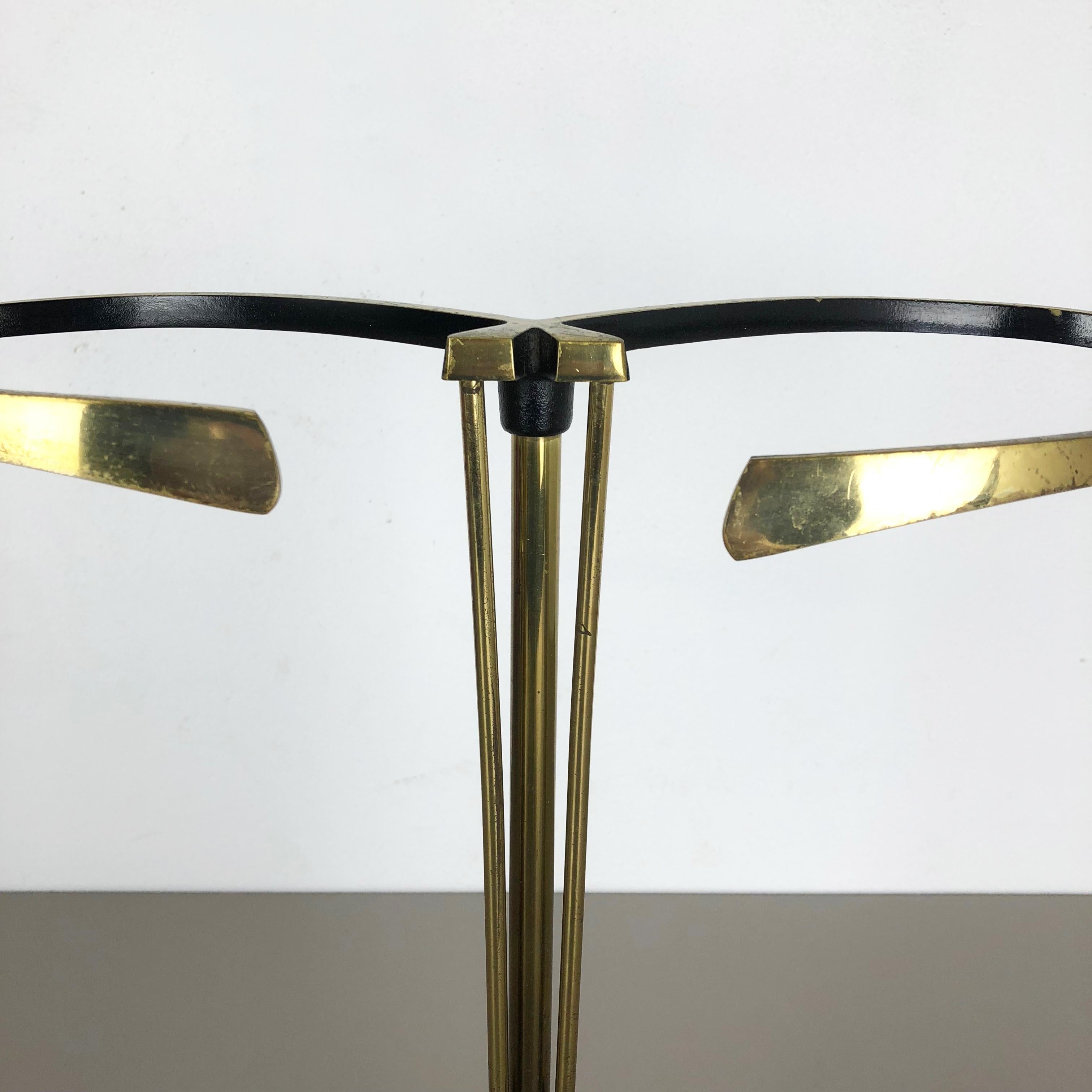 Autrichien Porte-parapluies original en métal et laiton du milieu du siècle dernier, Autriche, années 1950 en vente