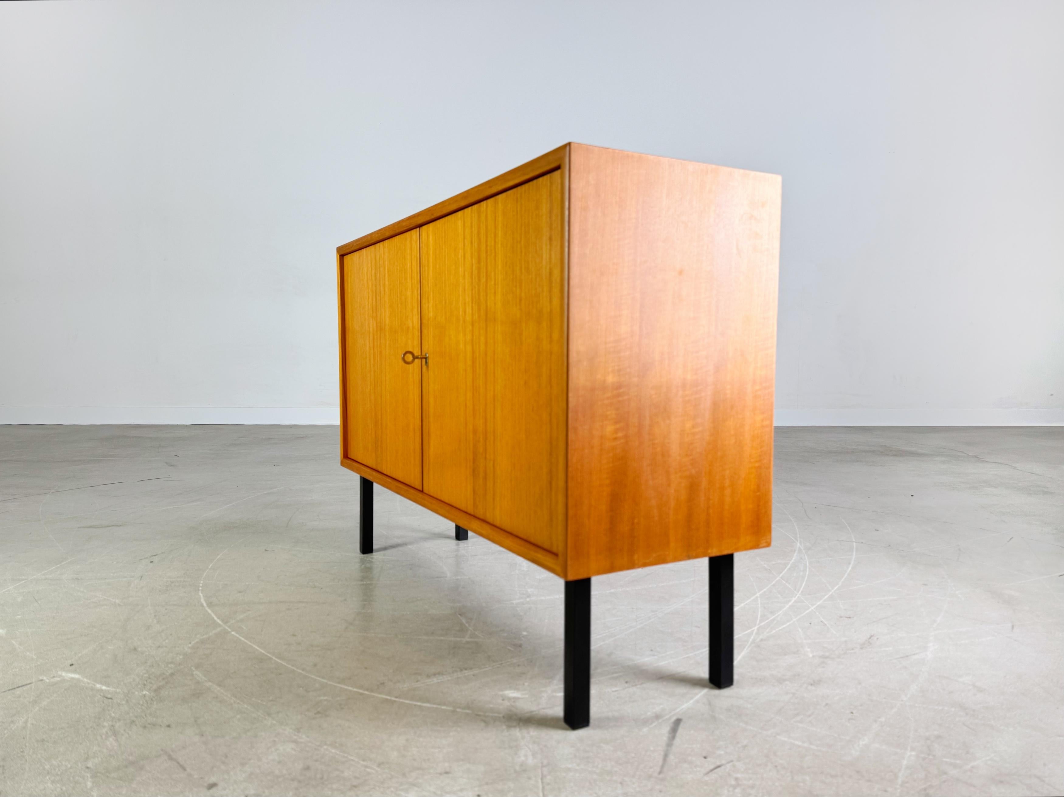 German Original Midcentury Sideboard II WK Möbel Anrichte Teak Vintage For Sale