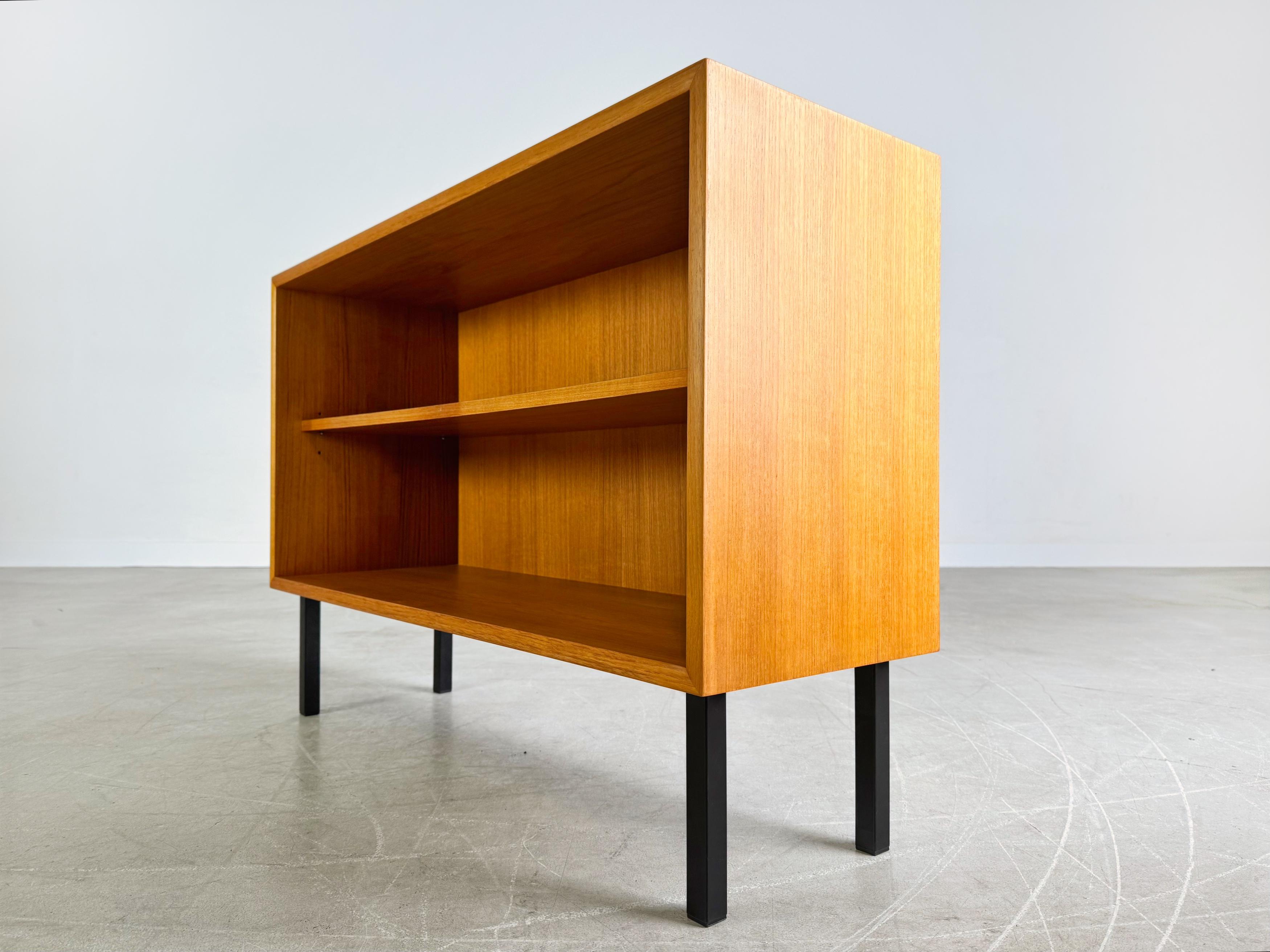 Original Midcentury Sideboard WK Möbel Lowboard Teak Vintage In Good Condition For Sale In Berlin, DE