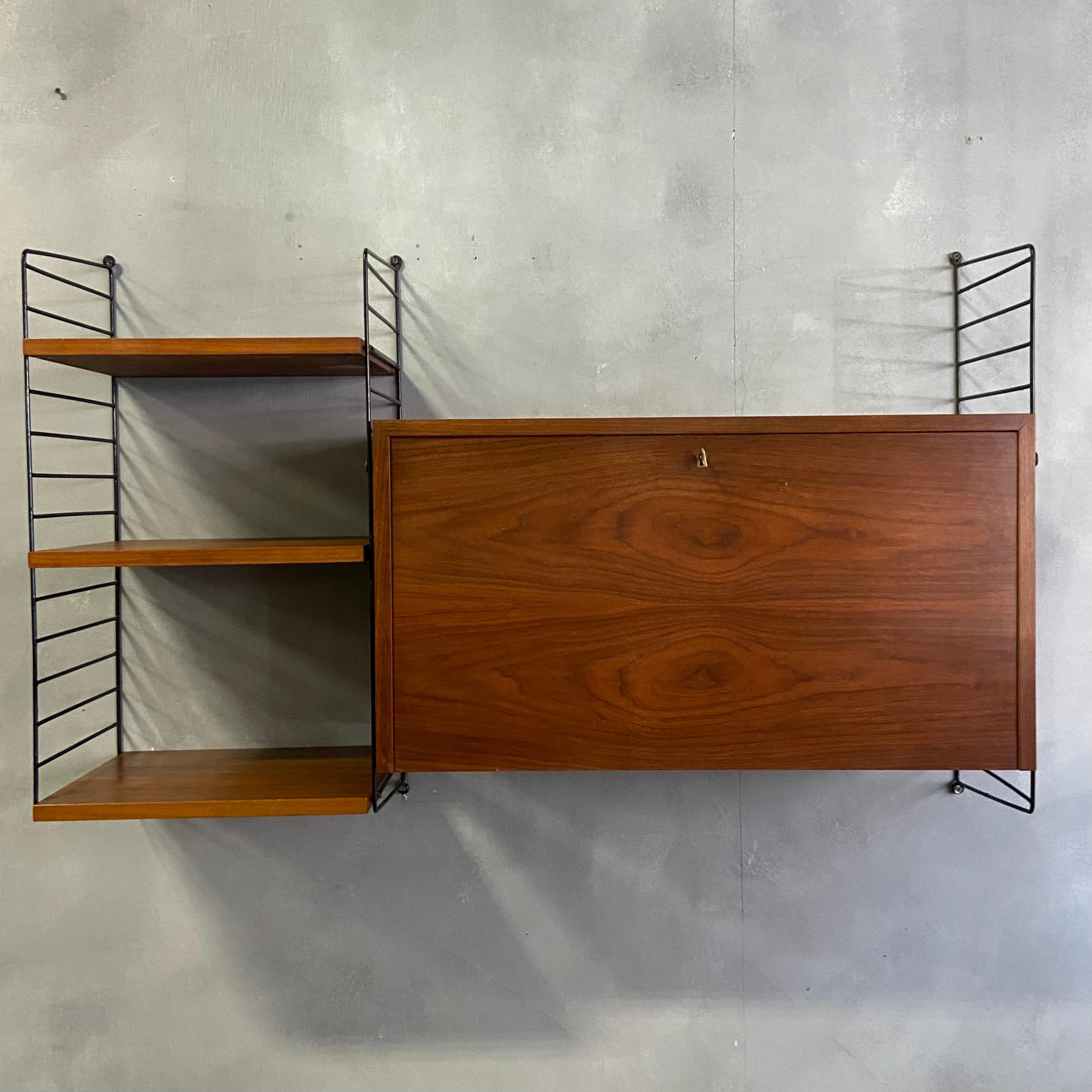 Original Midcentury String Shelving Unit by Nils Strinning In Good Condition In BROOKLYN, NY