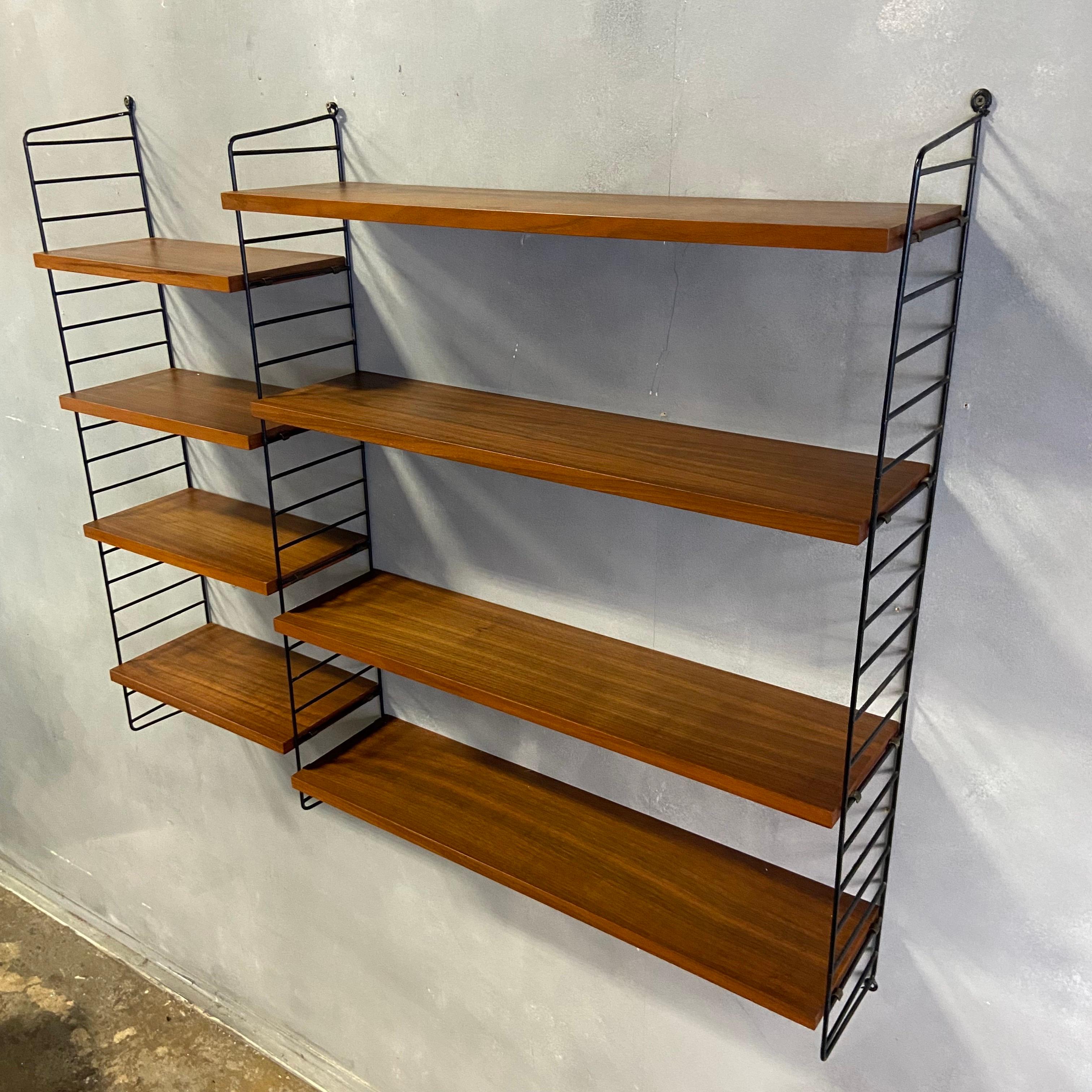 Original Midcentury String Shelving Unit by Nils Strinning In Good Condition For Sale In BROOKLYN, NY