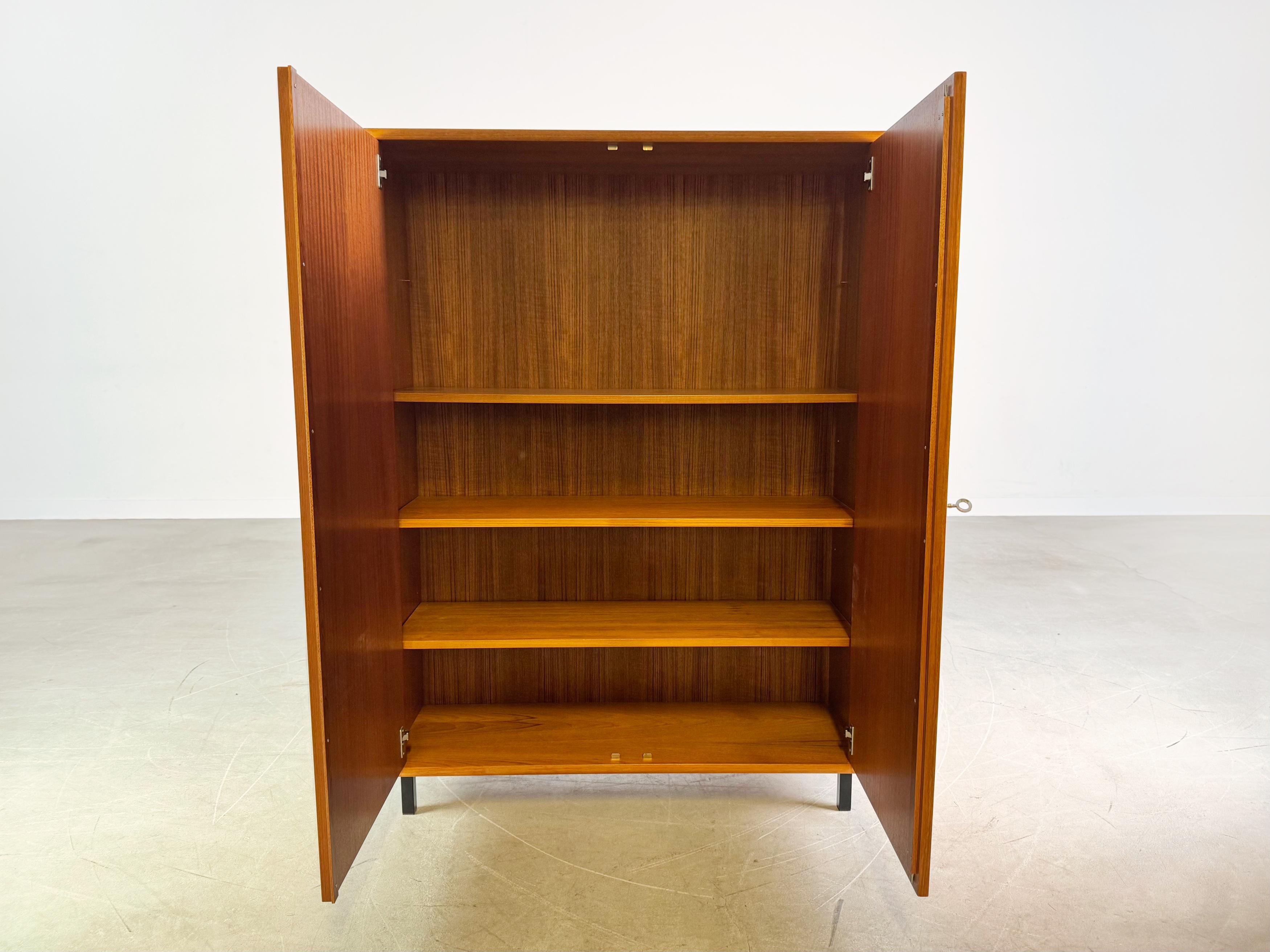 Mid-Century Modern Original Midcentury WK Möbel Schrank Kommode Teak 1960 Vintage For Sale
