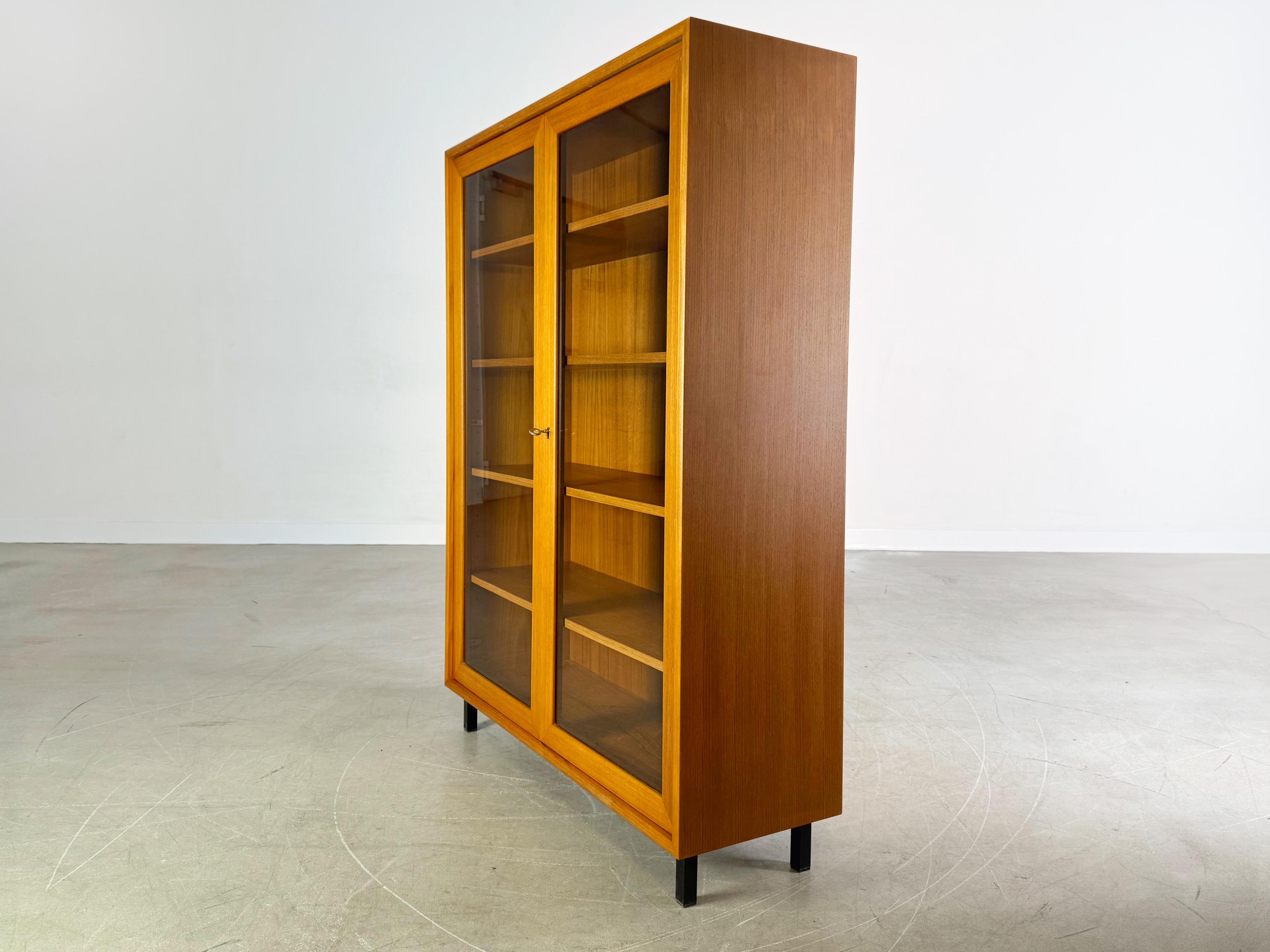 German Original Midcentury WK Möbel Vitrine II Schrank Teak 1960 Vintage