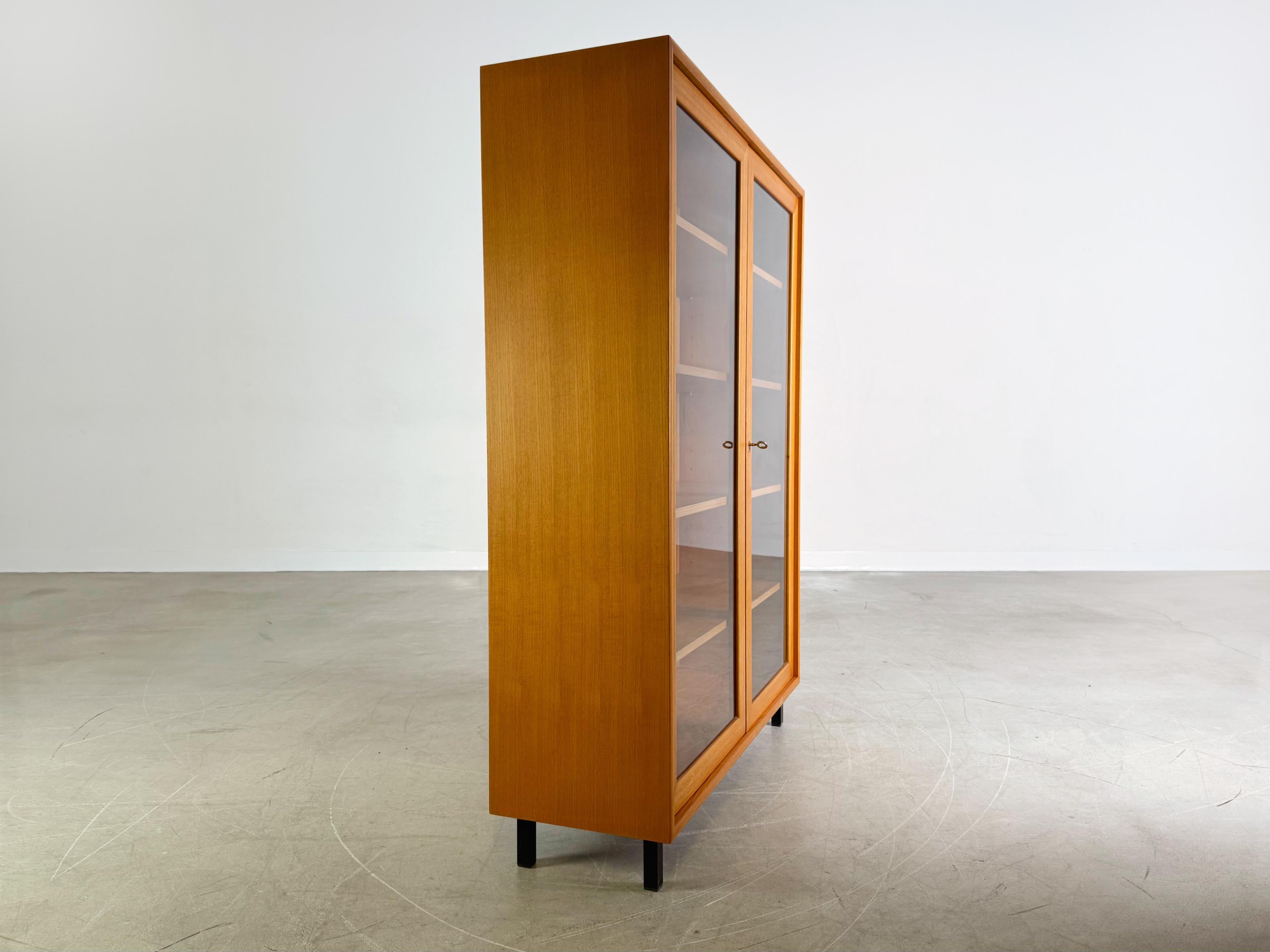 Original Midcentury WK Möbel Vitrine II Schrank Teak 1960 Vintage In Good Condition In Berlin, DE