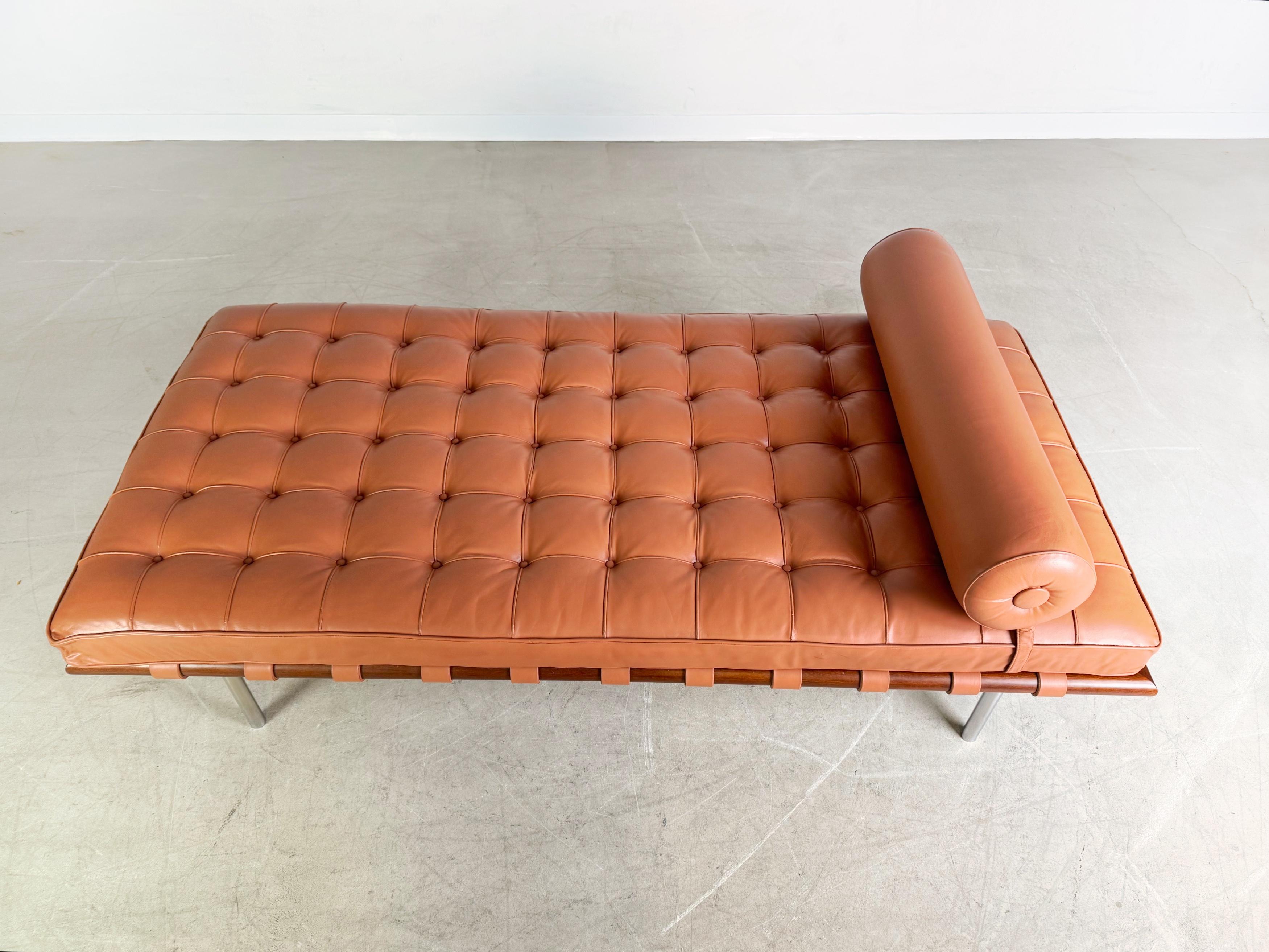 Wood Original Mies van der Rohe Barcelona Daybed Midcentury Sofa Knoll For Sale