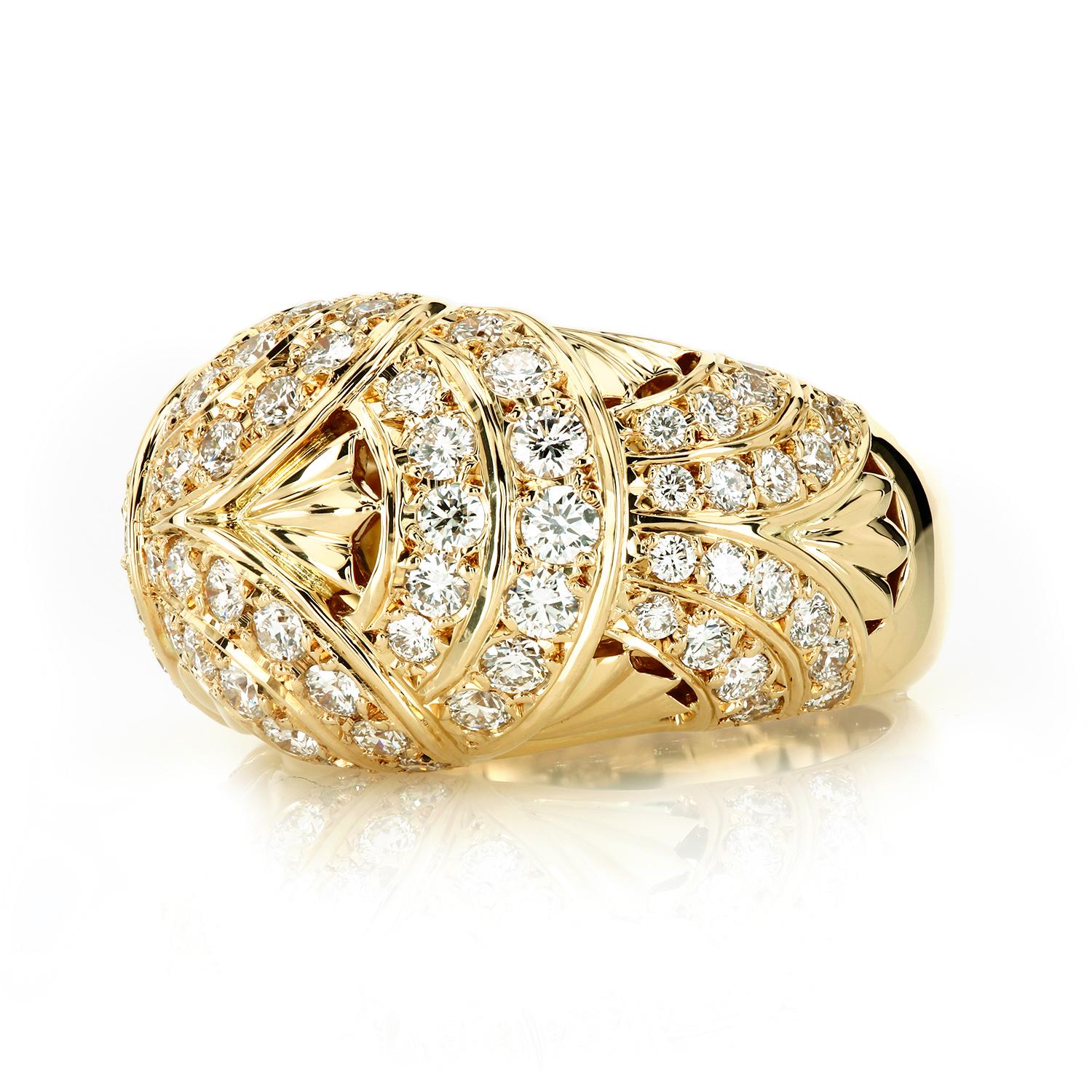 Contemporary Original Mikimoto 18 Karat Gold Imperial Ring with Diamonds For Sale