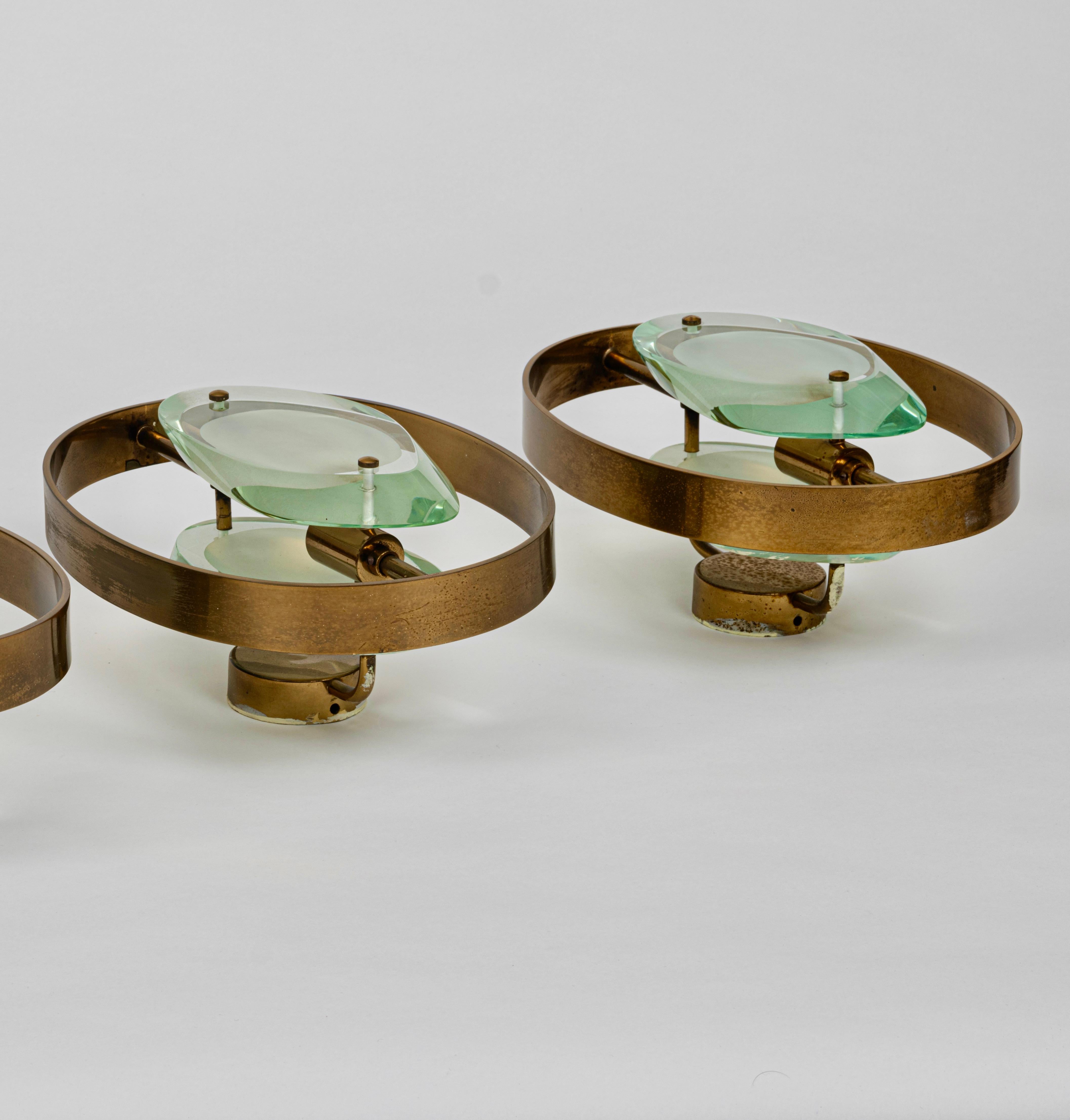 Original Mod. 2240 'Micro' Appliques by Max Ingrand for Fontana Arte, c.1961 For Sale 1