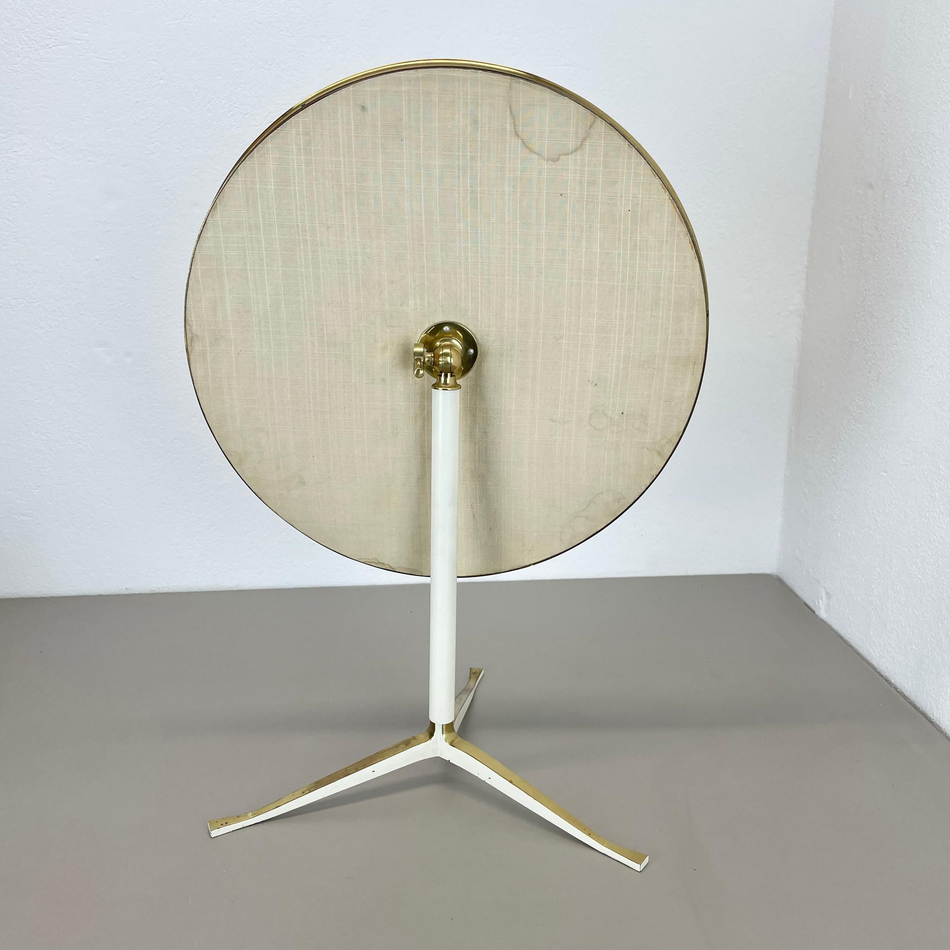Allemand Miroir de table original The Moderns en laiton Vereinigte Werkstätten Munich, Allemagne années 1950 en vente