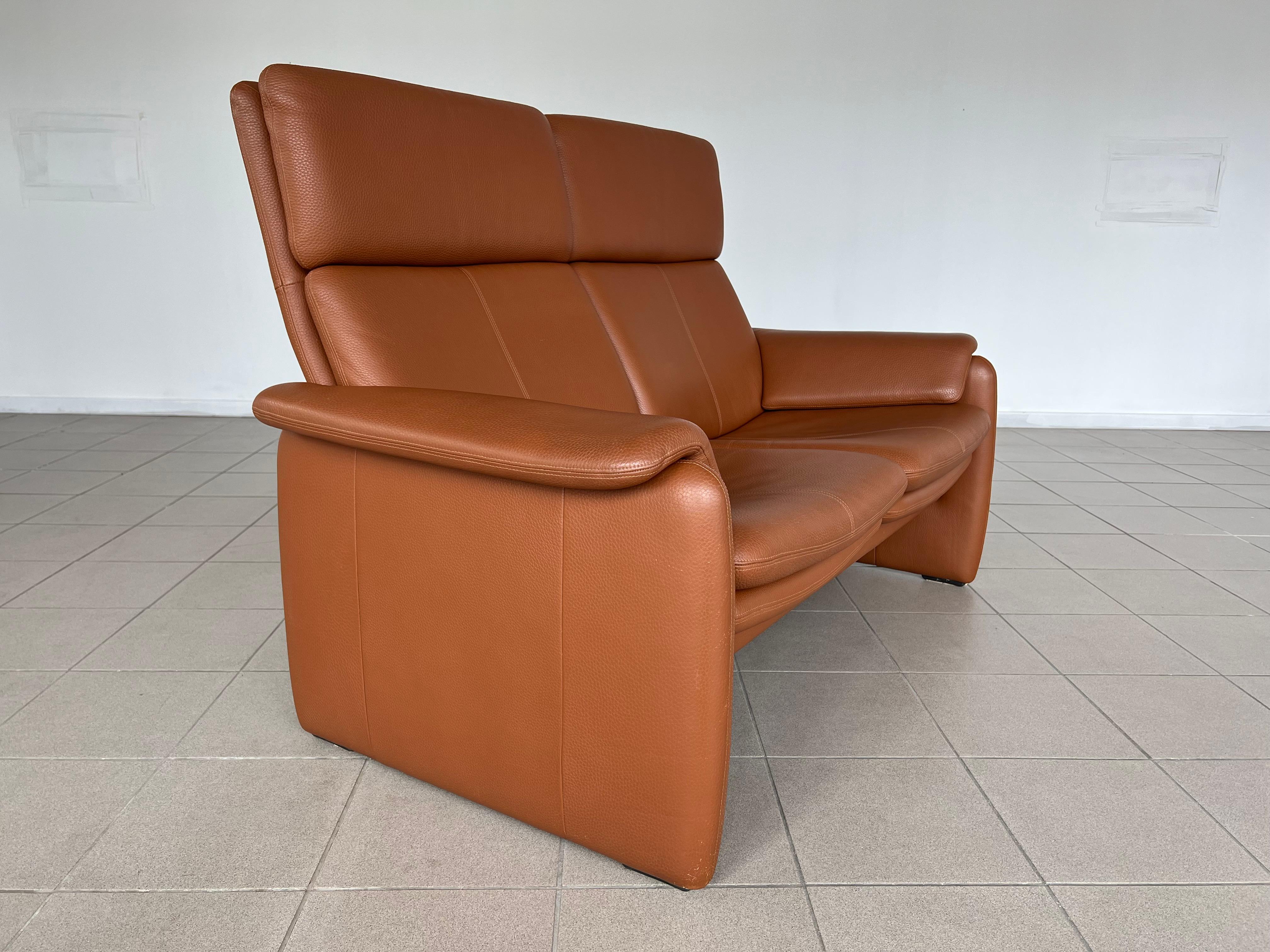 Canapé deux places design Couch Sofa d'origine moderne en cuir d'Erpo en vente 2
