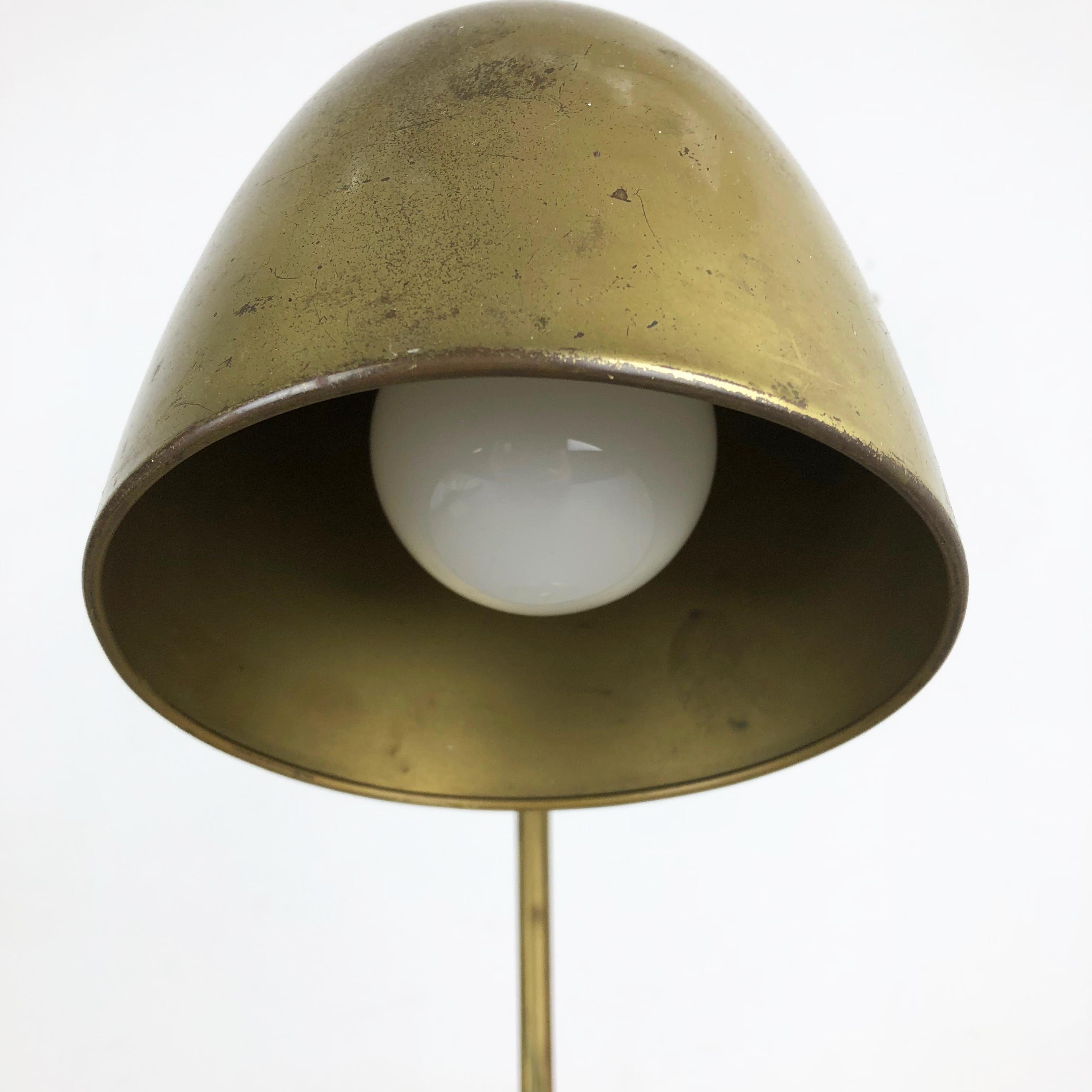Original Modernist Brass Metal Table Light Made by Cosack Attributed, Germany For Sale 5