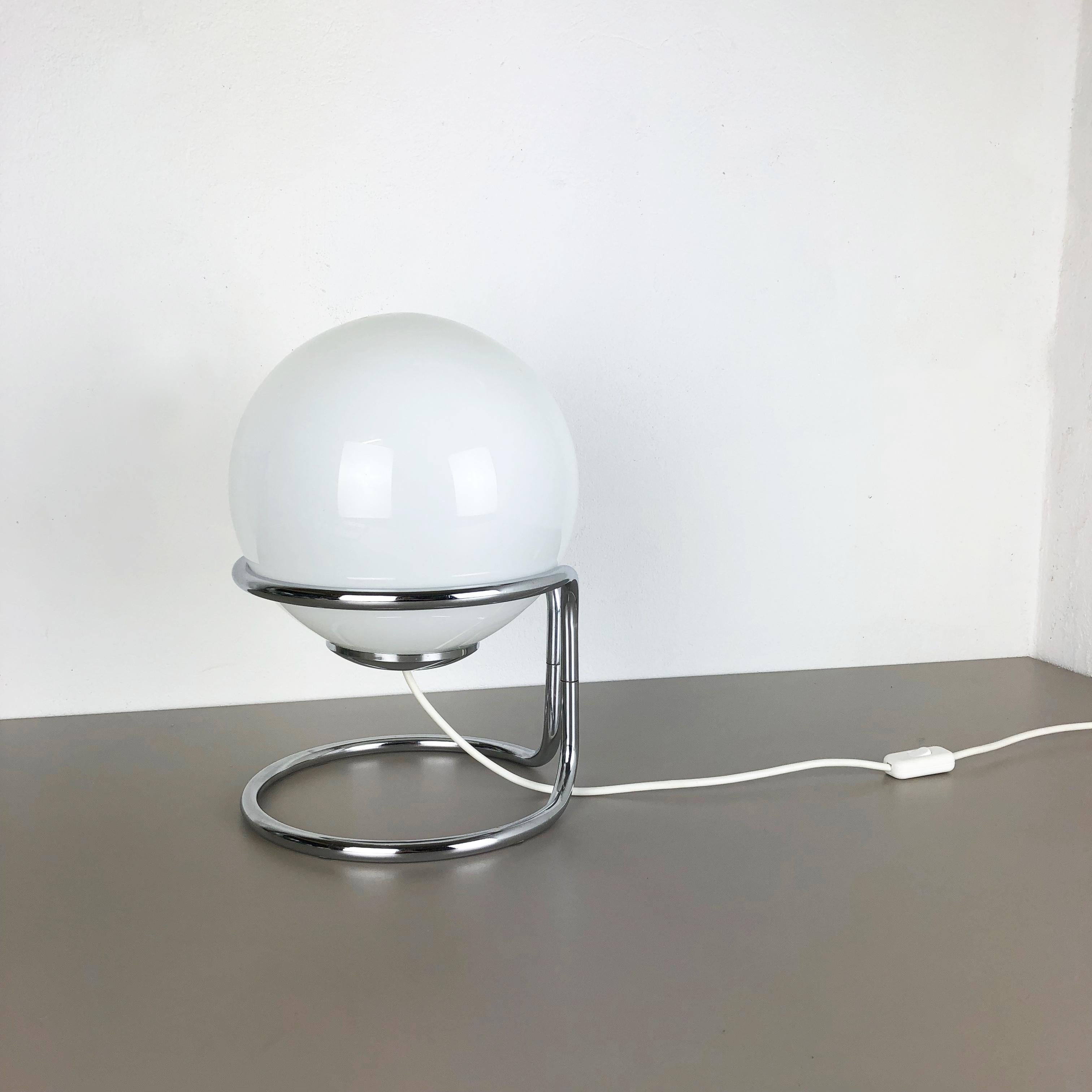 Article:

Sputnik table light


Producer:

Honsel Lights, Germany


Origin:

Germany



Age:

1970s



This 1970s table light was made by Honsel Lights in Germany. The light is made of solid metal in chrome tone finish, its