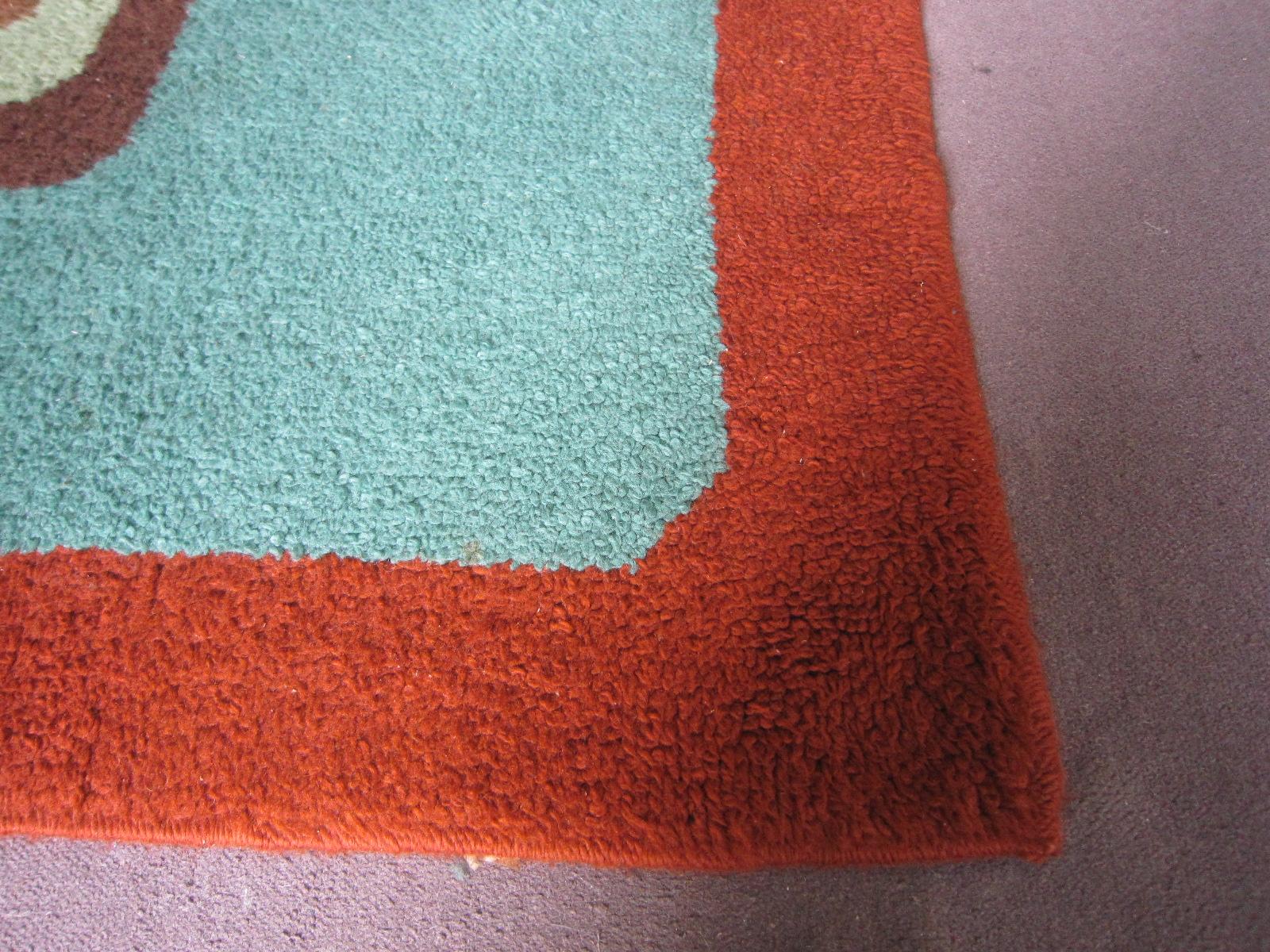 Original alfombra modernista de colores con atrevido diseño geométrico siglo XX en venta