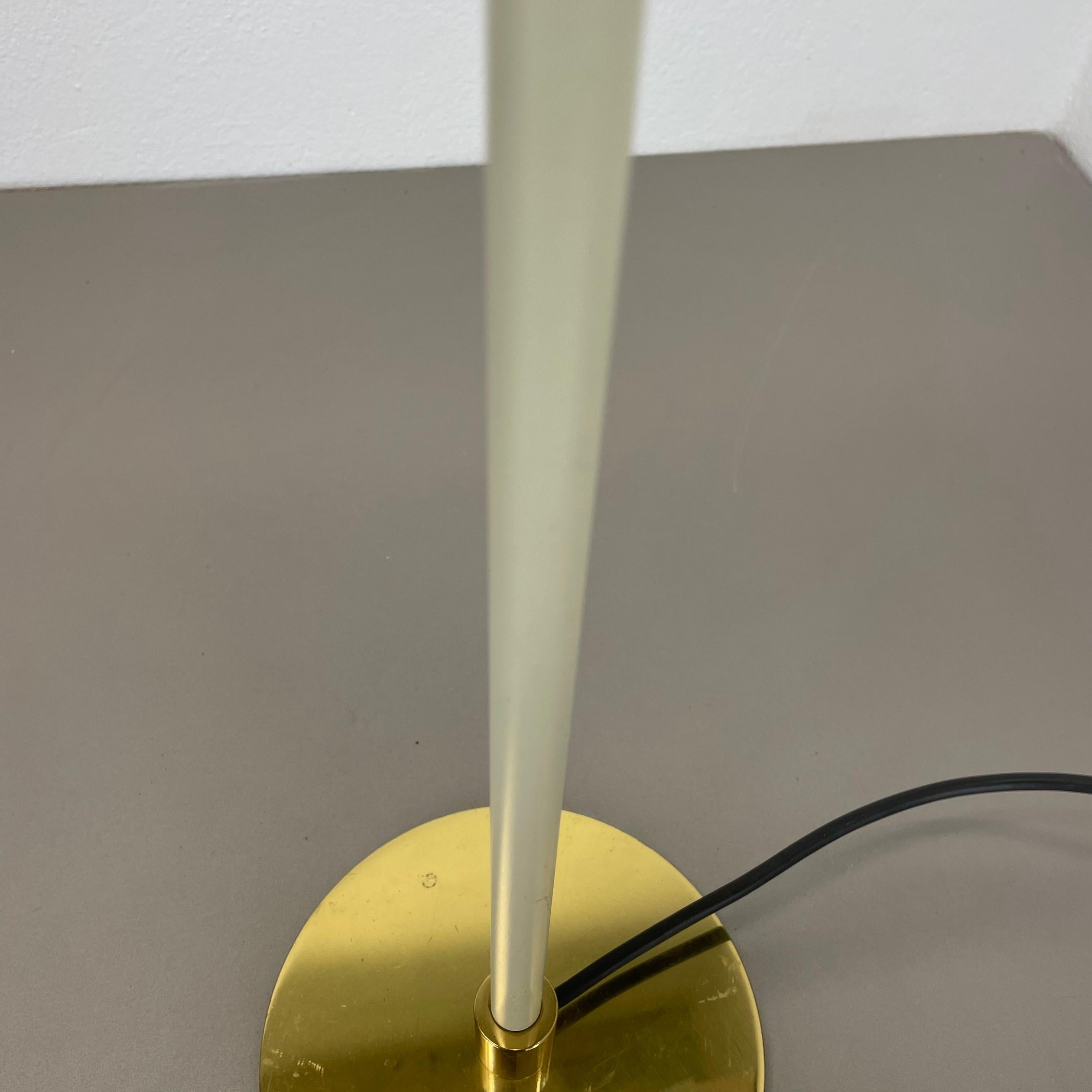 Original Modernist large 72cm brass Table Light by ANTA Leuchten, Germany, 1980s For Sale 7