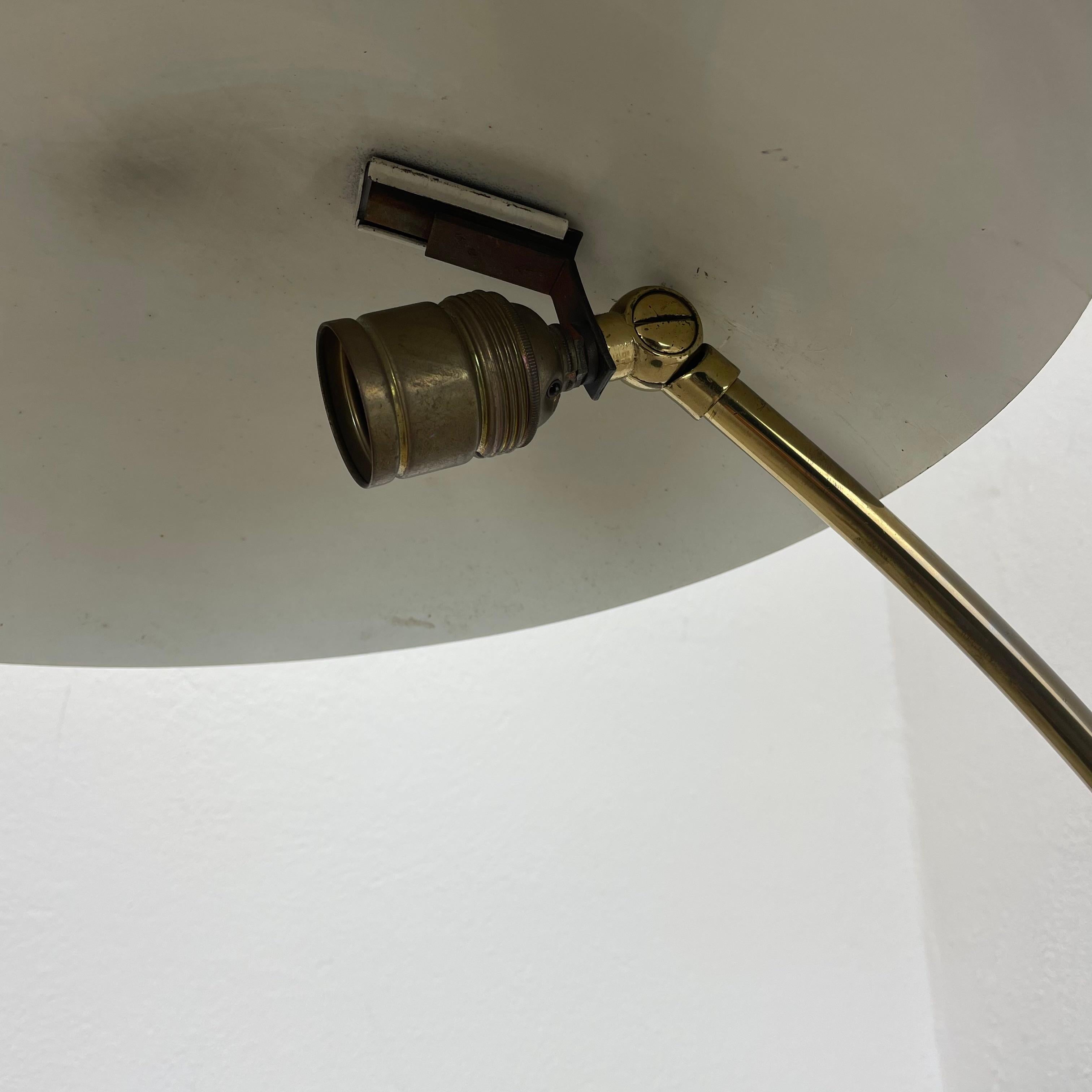 Lampe de table moderniste originale en métal jaune par Cosack Leuchen, Allemagne, années 1960 en vente 2