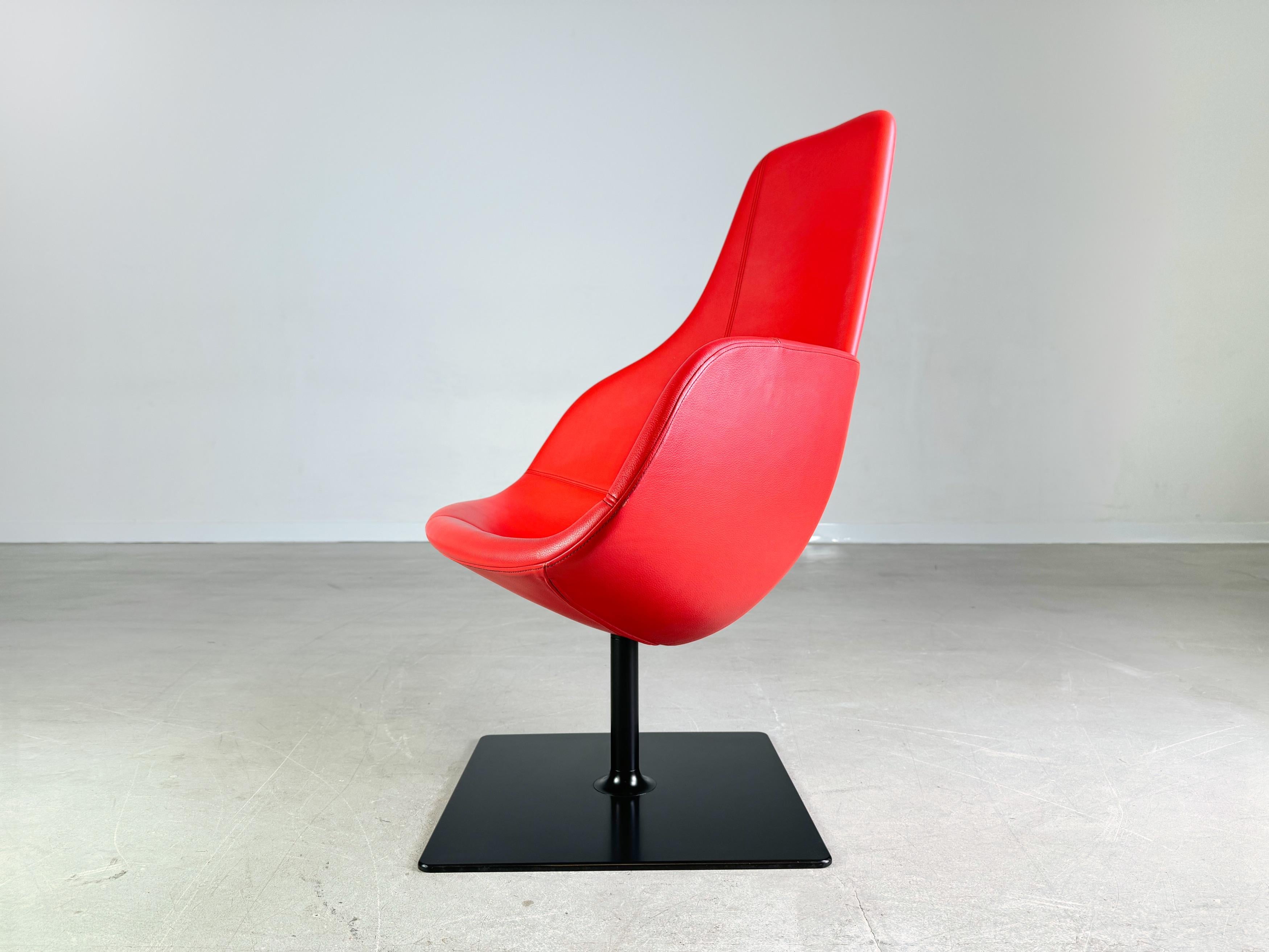 Fauteuil original Moroso rouge Patricia Urquiola pivotant en vente 3