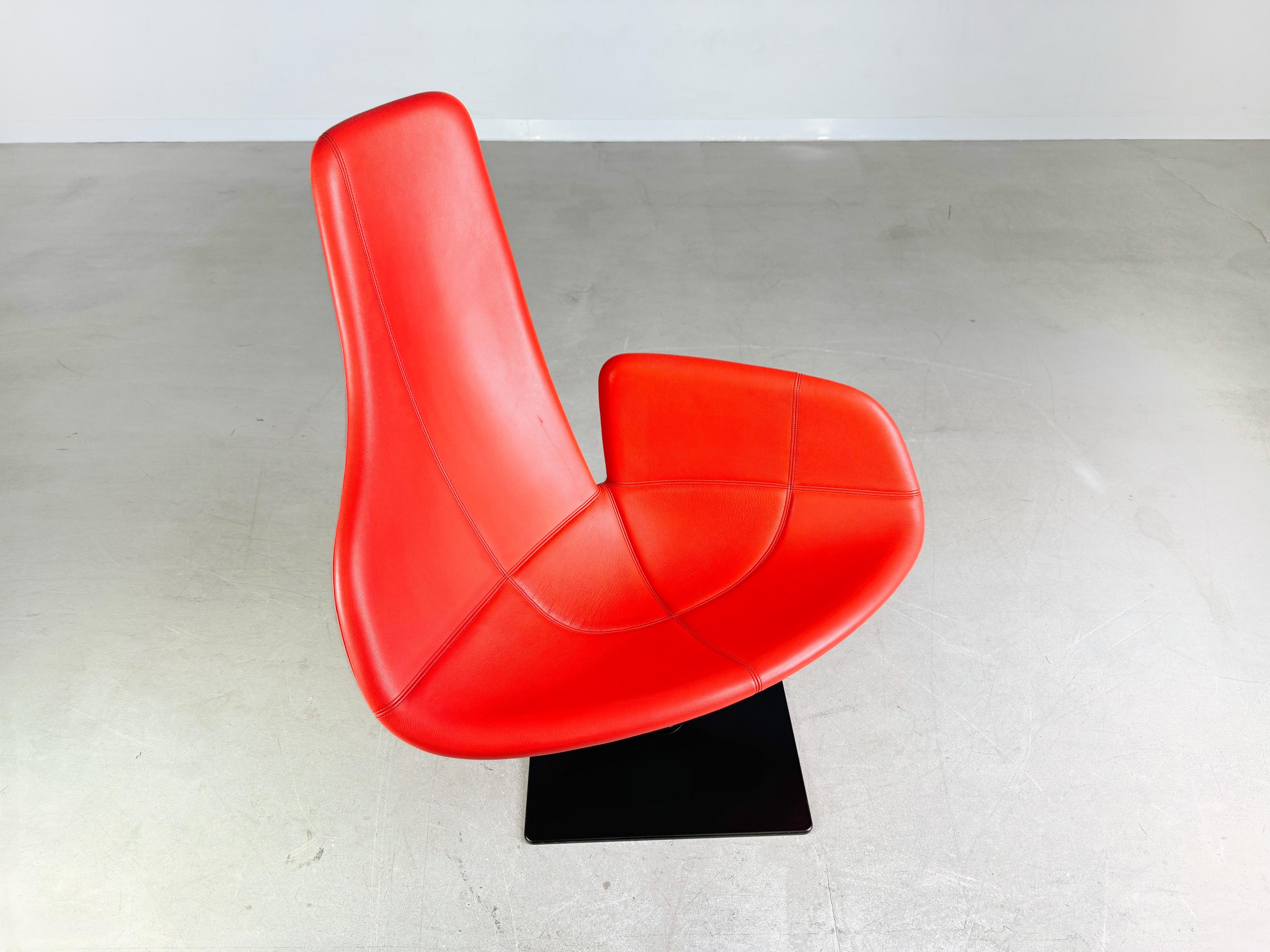 Postmoderne Fauteuil original Moroso rouge Patricia Urquiola pivotant en vente