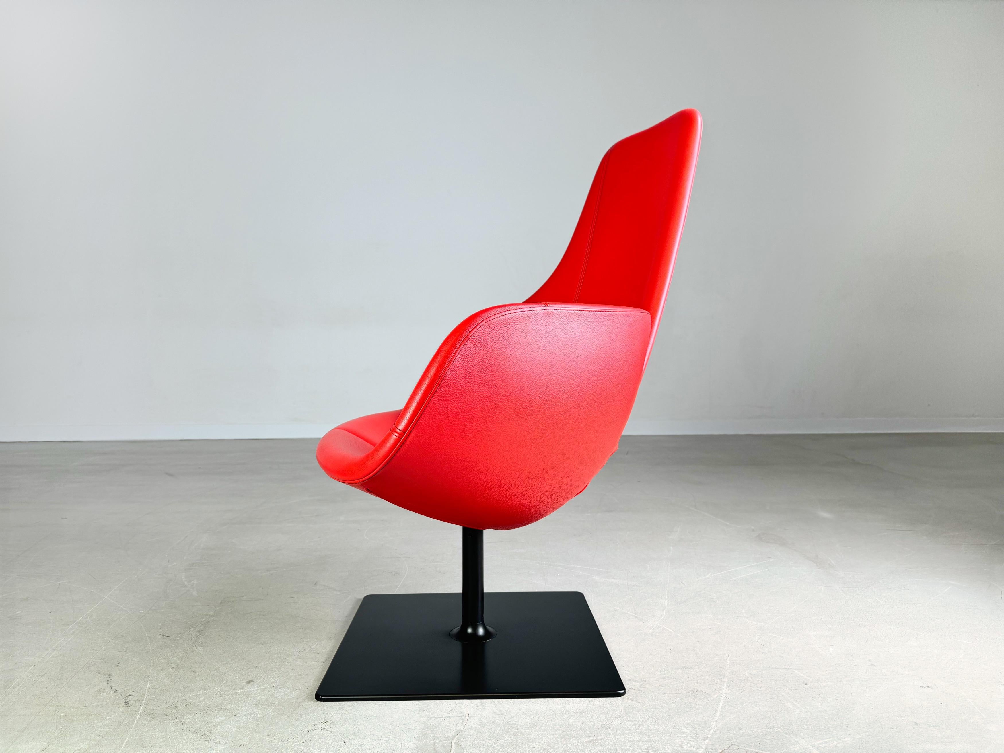 Contemporary Original Moroso armchair leather red Patricia Urquiola swivel II For Sale