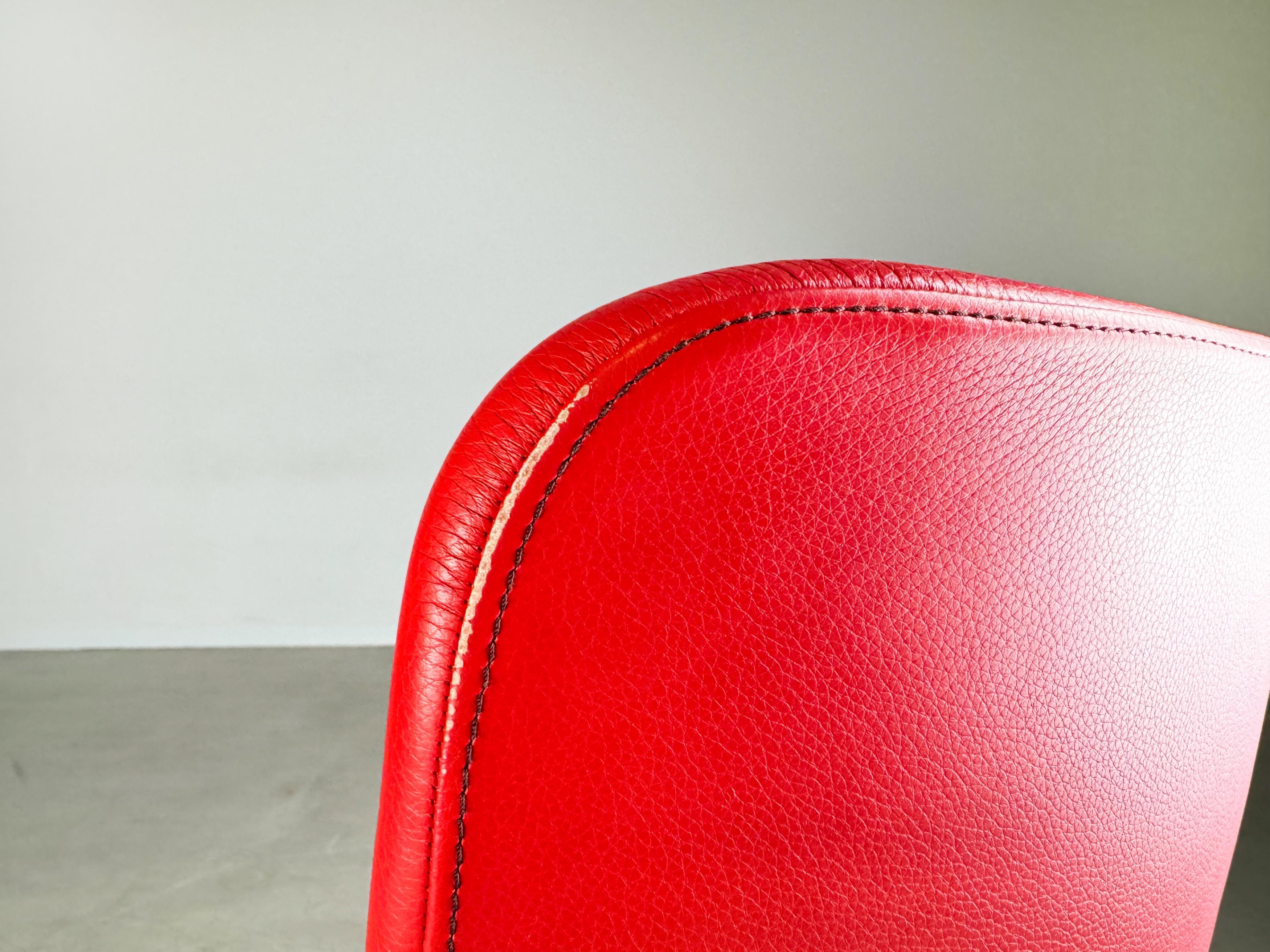 Original Moroso armchair leather red Patricia Urquiola swivel II For Sale 2