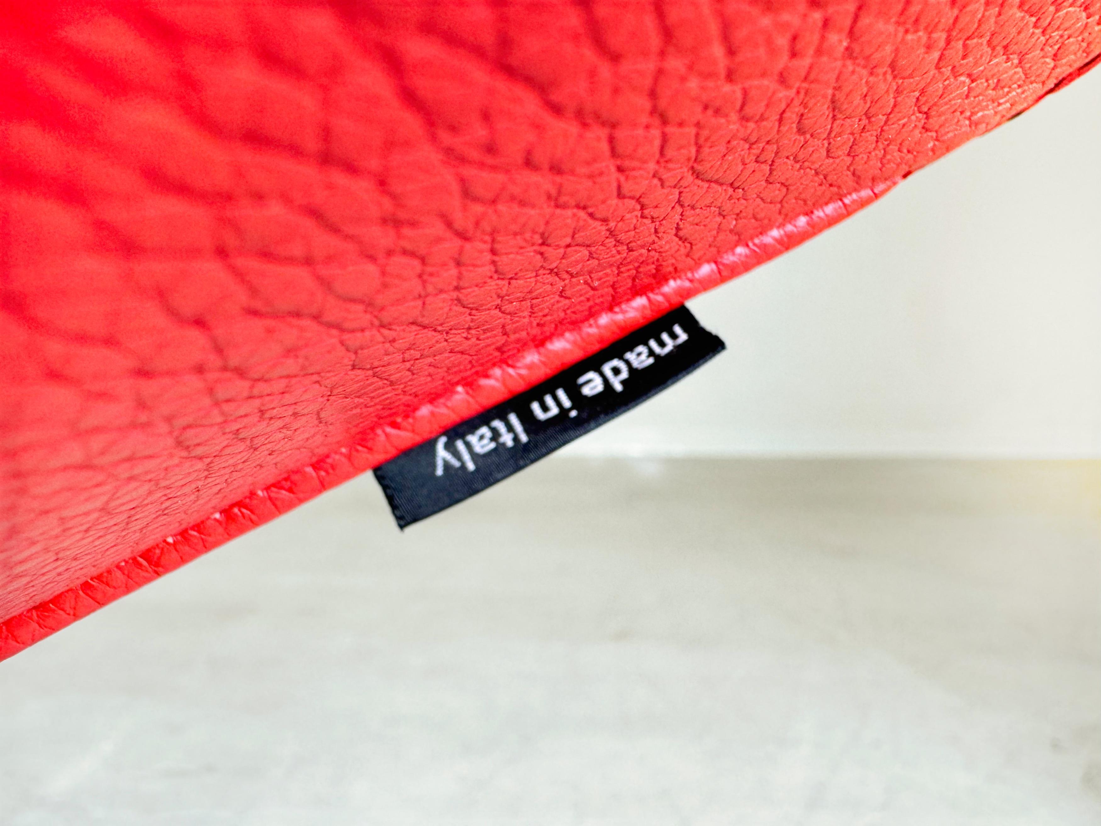 Original Moroso armchair leather red Patricia Urquiola swivel II For Sale 3