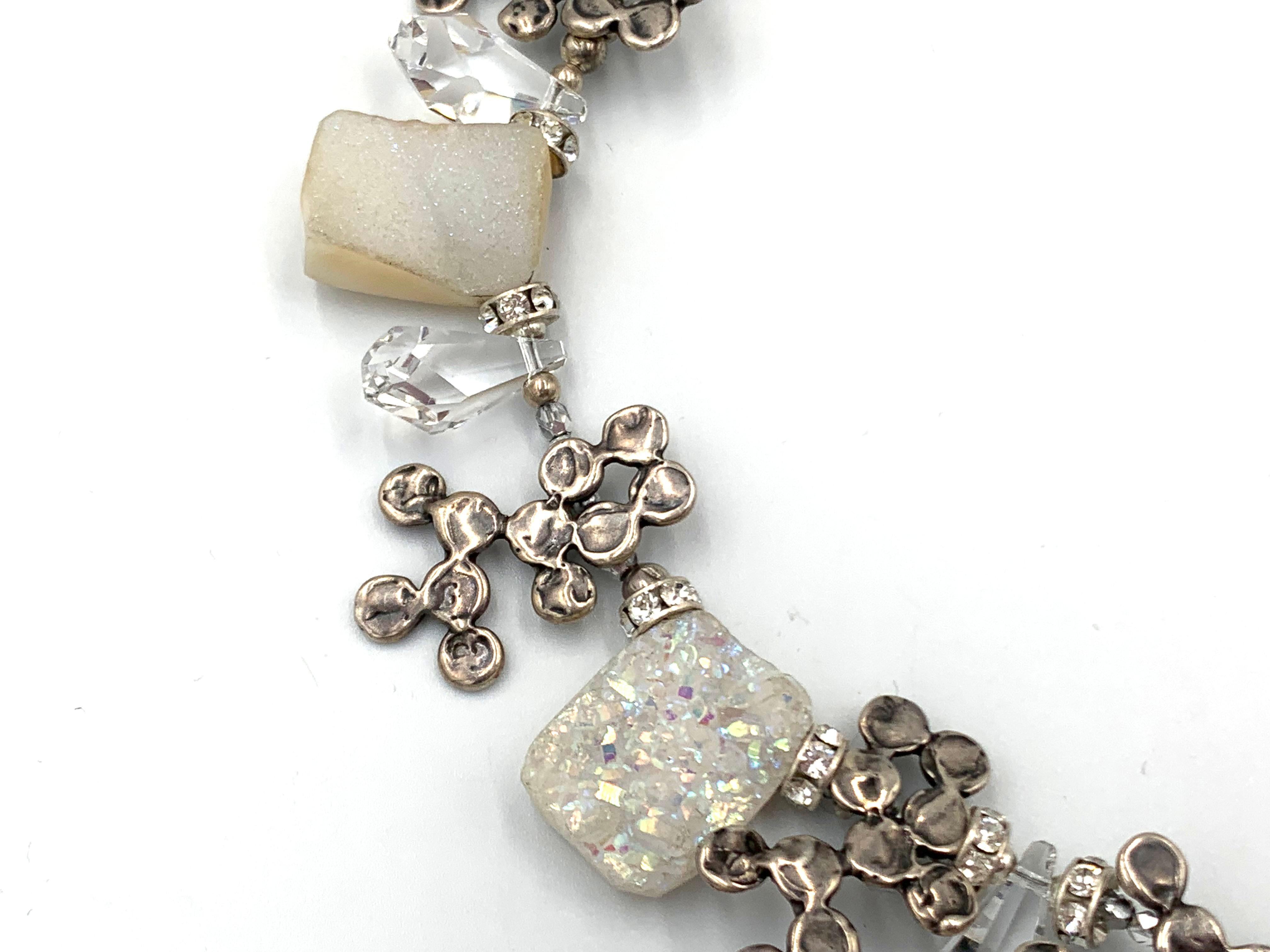 Contemporaneo Collana/Choker originale Mummy's Bundle di Doug e Mary Handcock #2320 C629 in vendita