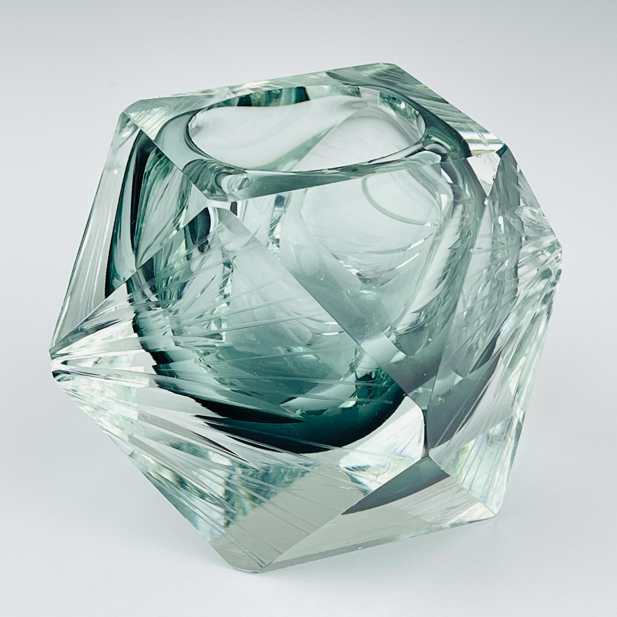 Cenicero original de cristal de Murano, Italia, años 70 en Bueno estado para la venta en Miklavž Pri Taboru, SI