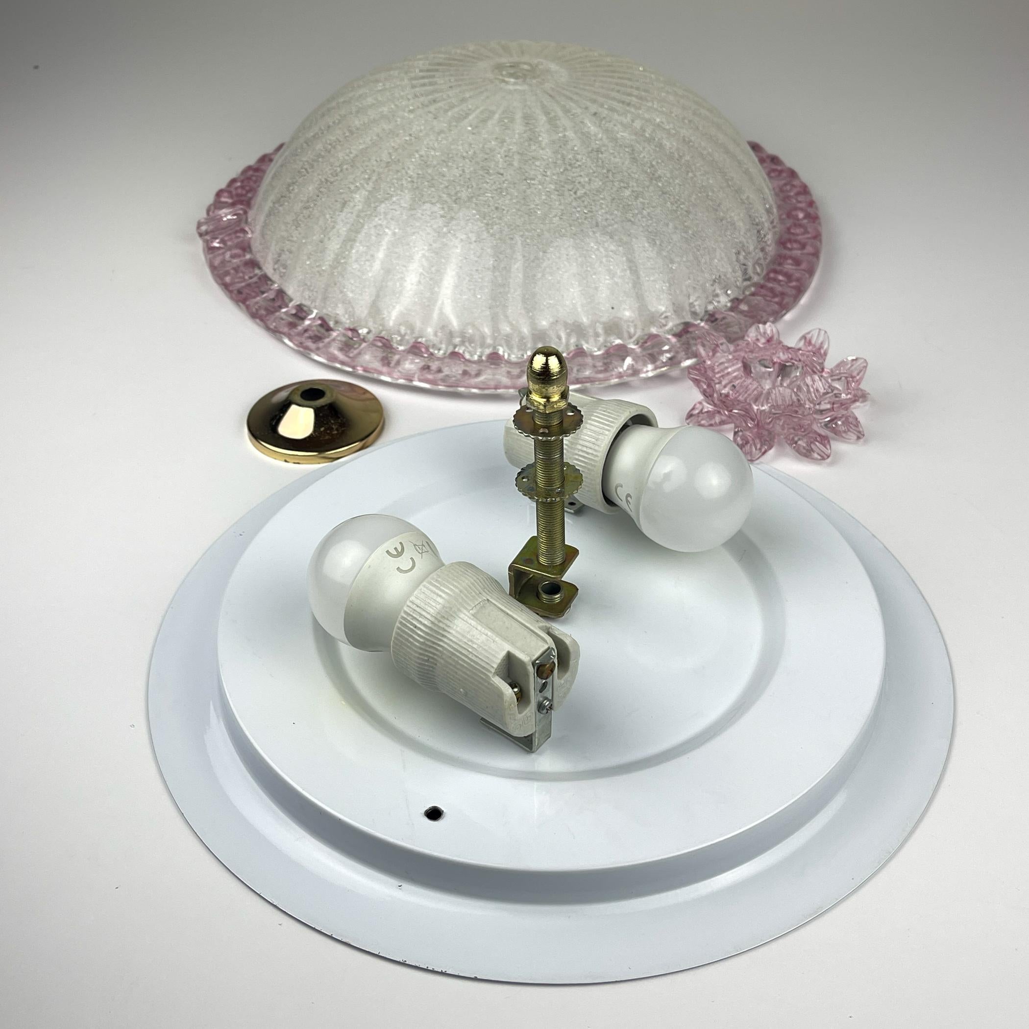 Lampada da soffitto originale in vetro di Murano, Italia anni '90 in vendita 2
