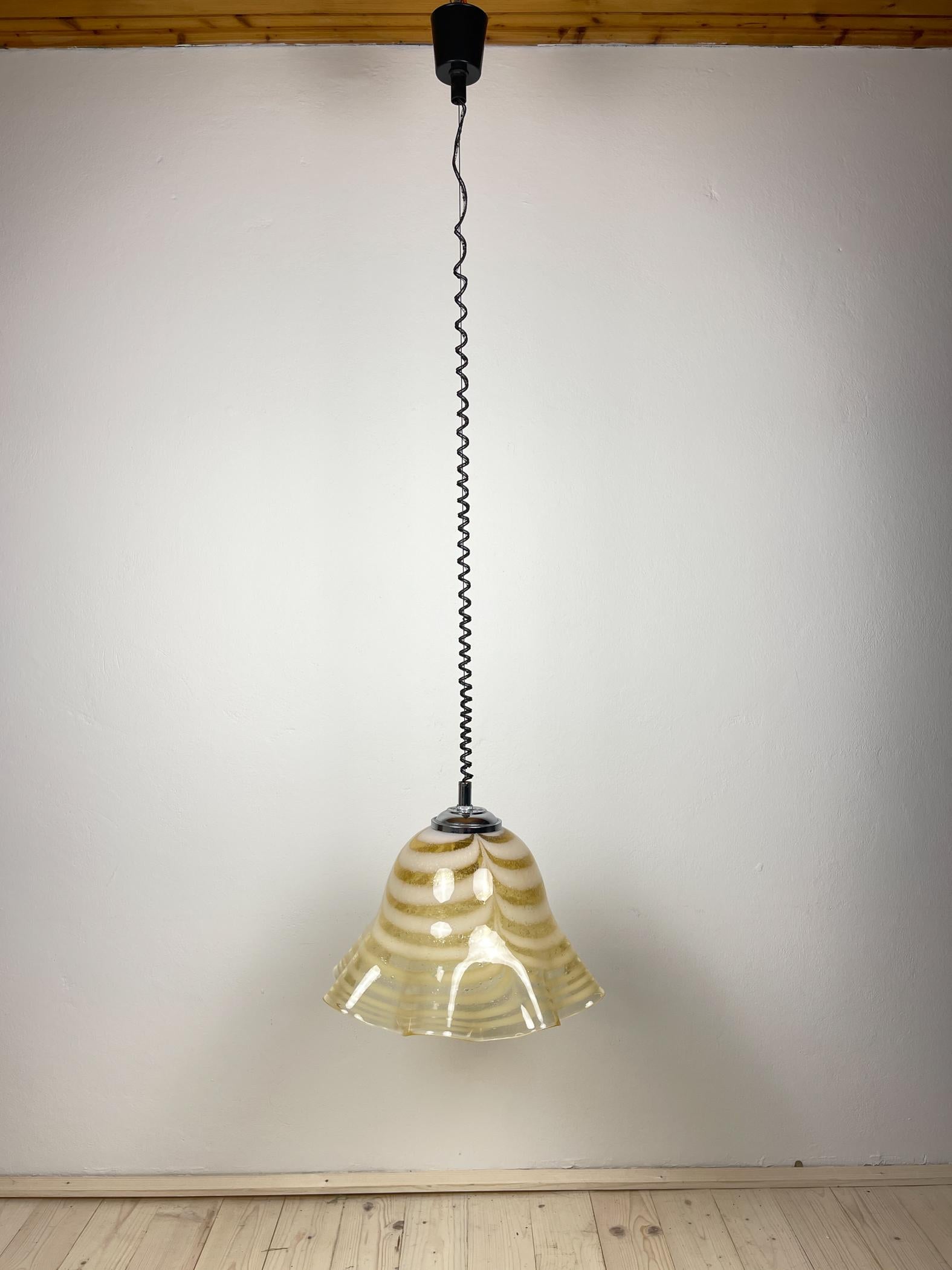 Original murano glass pendant lamp Fazzoletto, Italy, 1970s For Sale 8