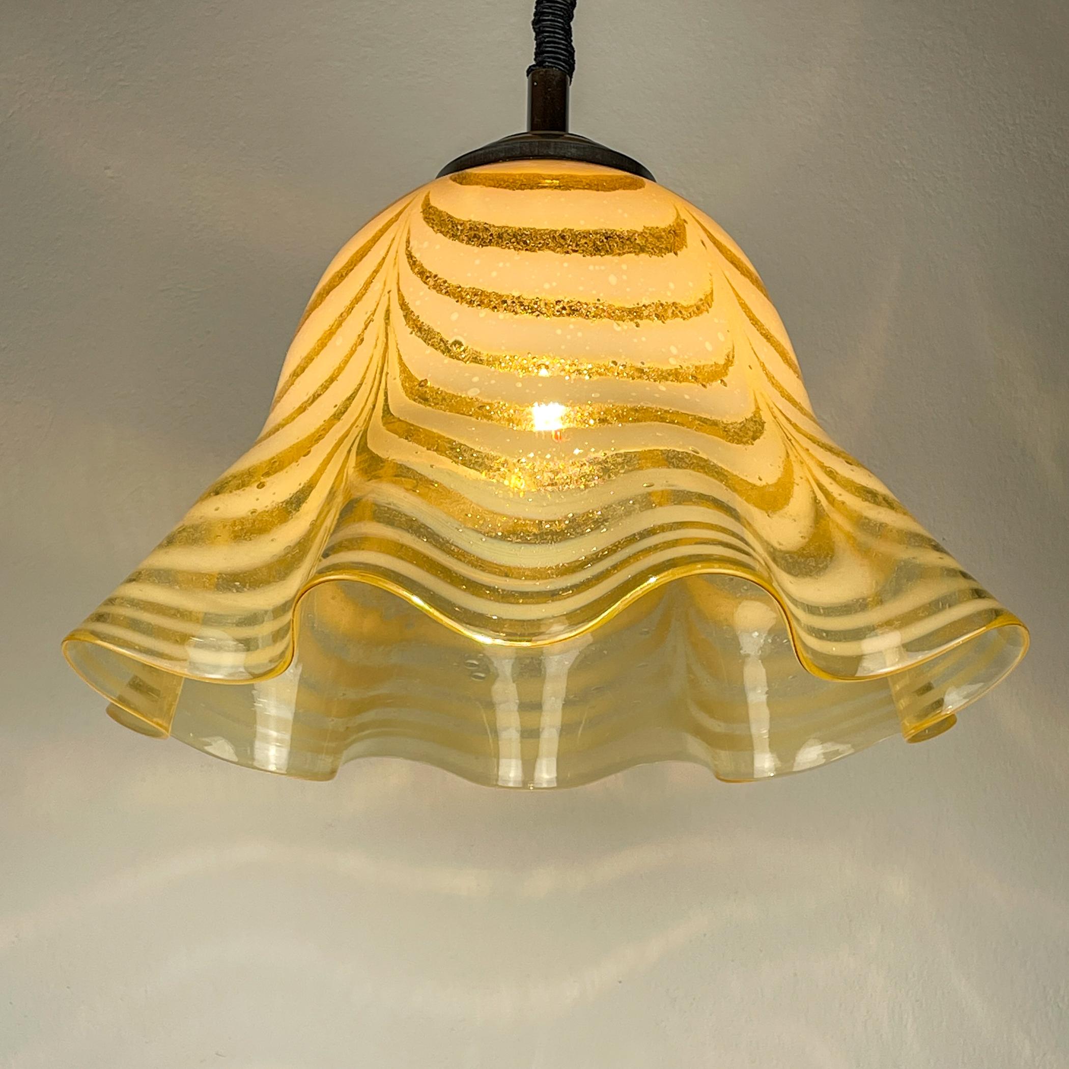 Italian Original murano glass pendant lamp Fazzoletto, Italy, 1970s For Sale