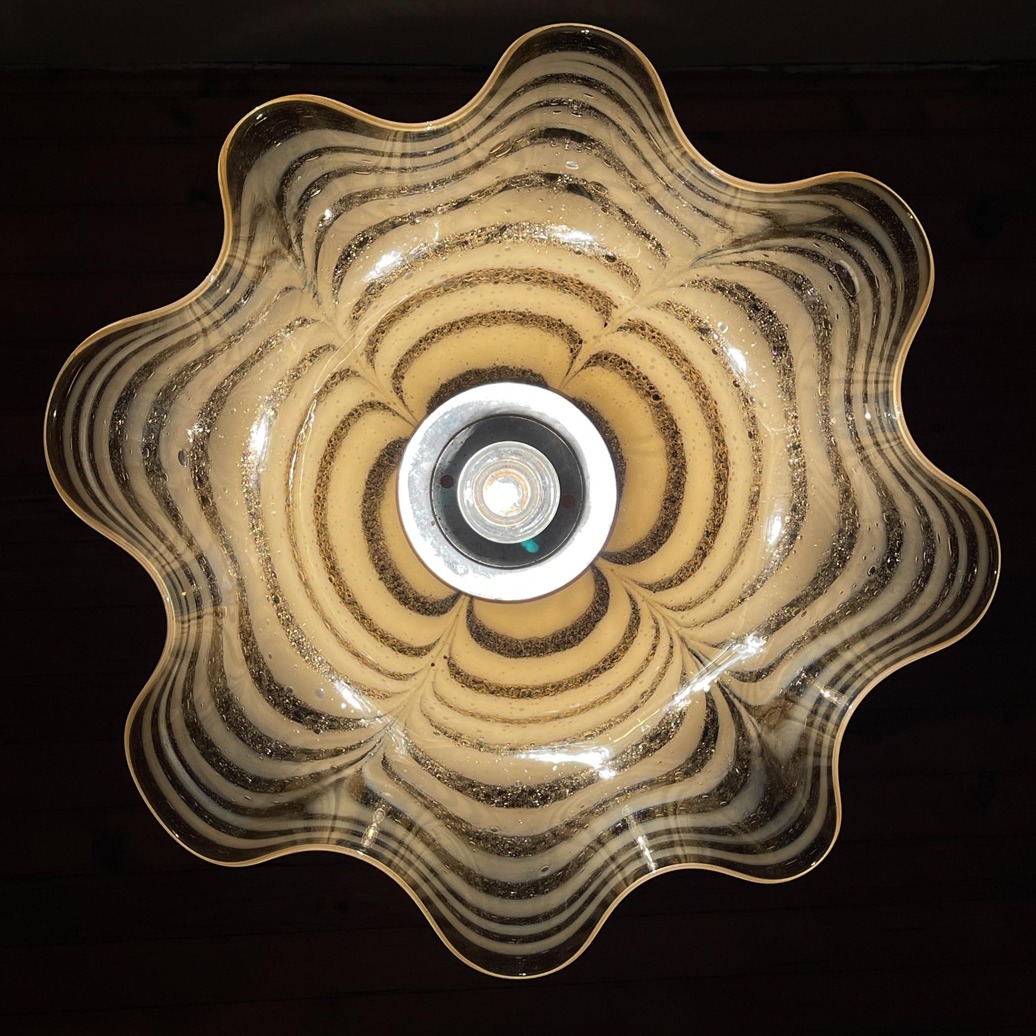 Original murano glass pendant lamp Fazzoletto, Italy, 1970s For Sale 2