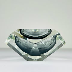 Original murano glass Sommerso ashtray, Italy, 1970s