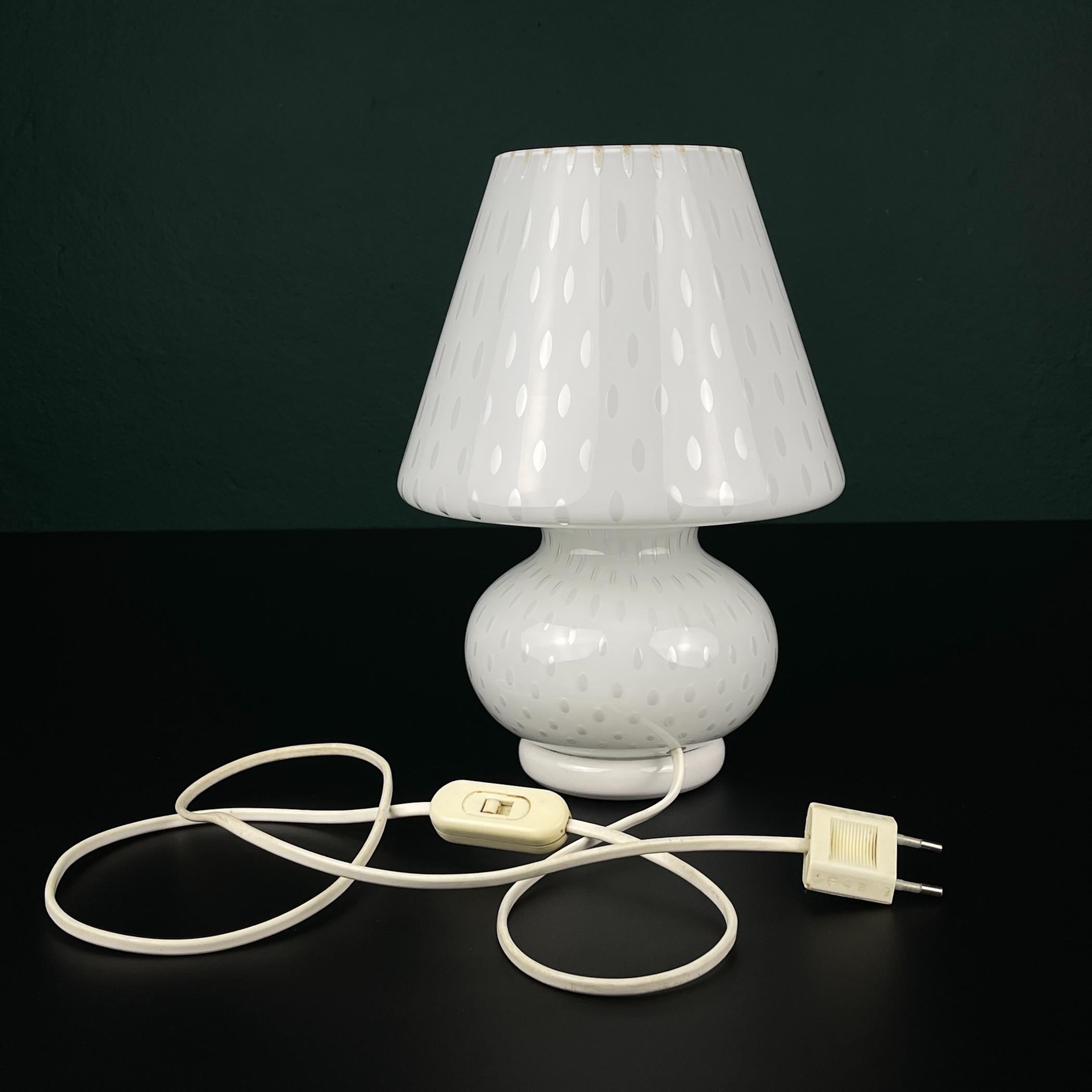 Lampe de bureau champignon en verre de Murano, Italie 1990 en vente 2