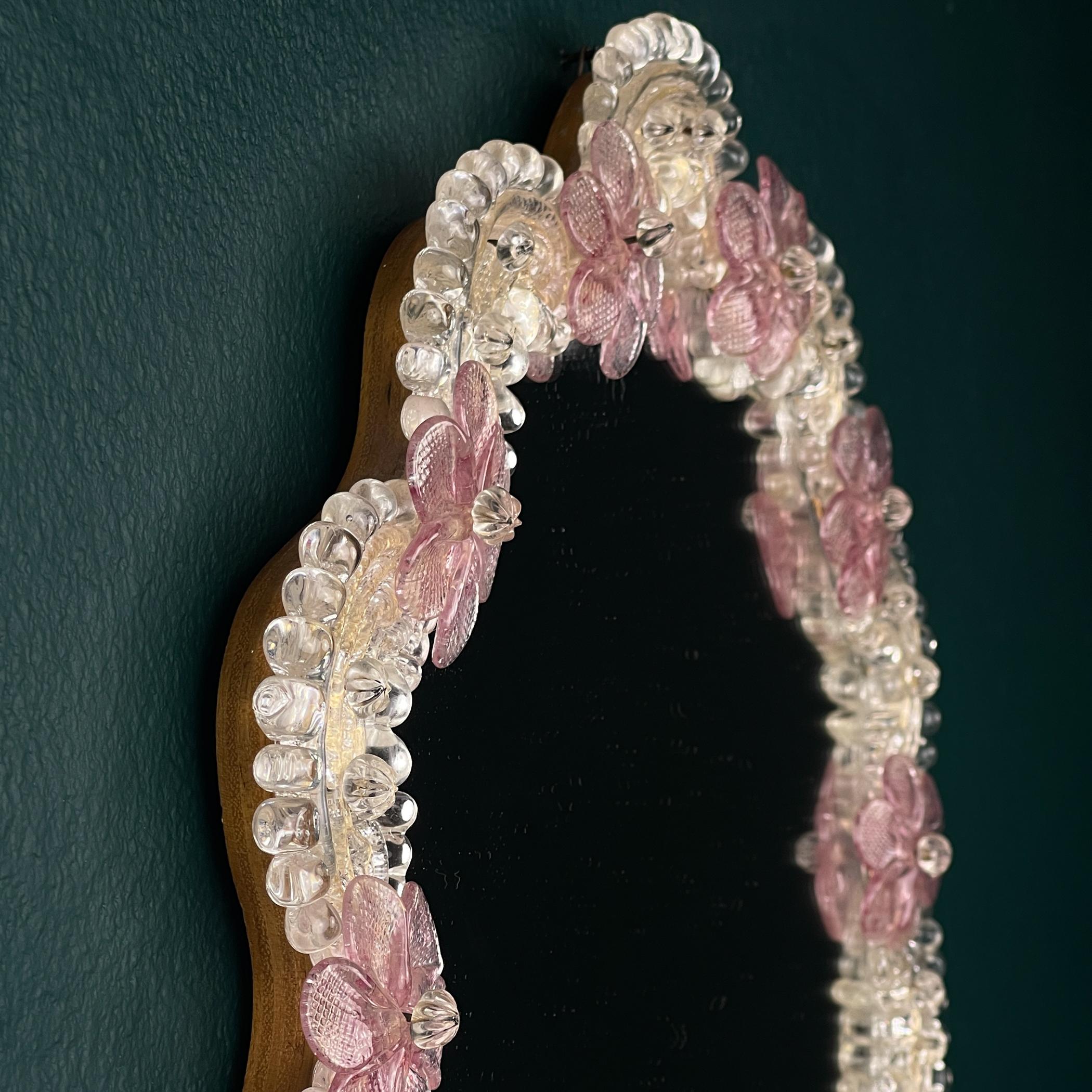 Specchio da parete originale in vetro di Murano, Italia anni '50 6