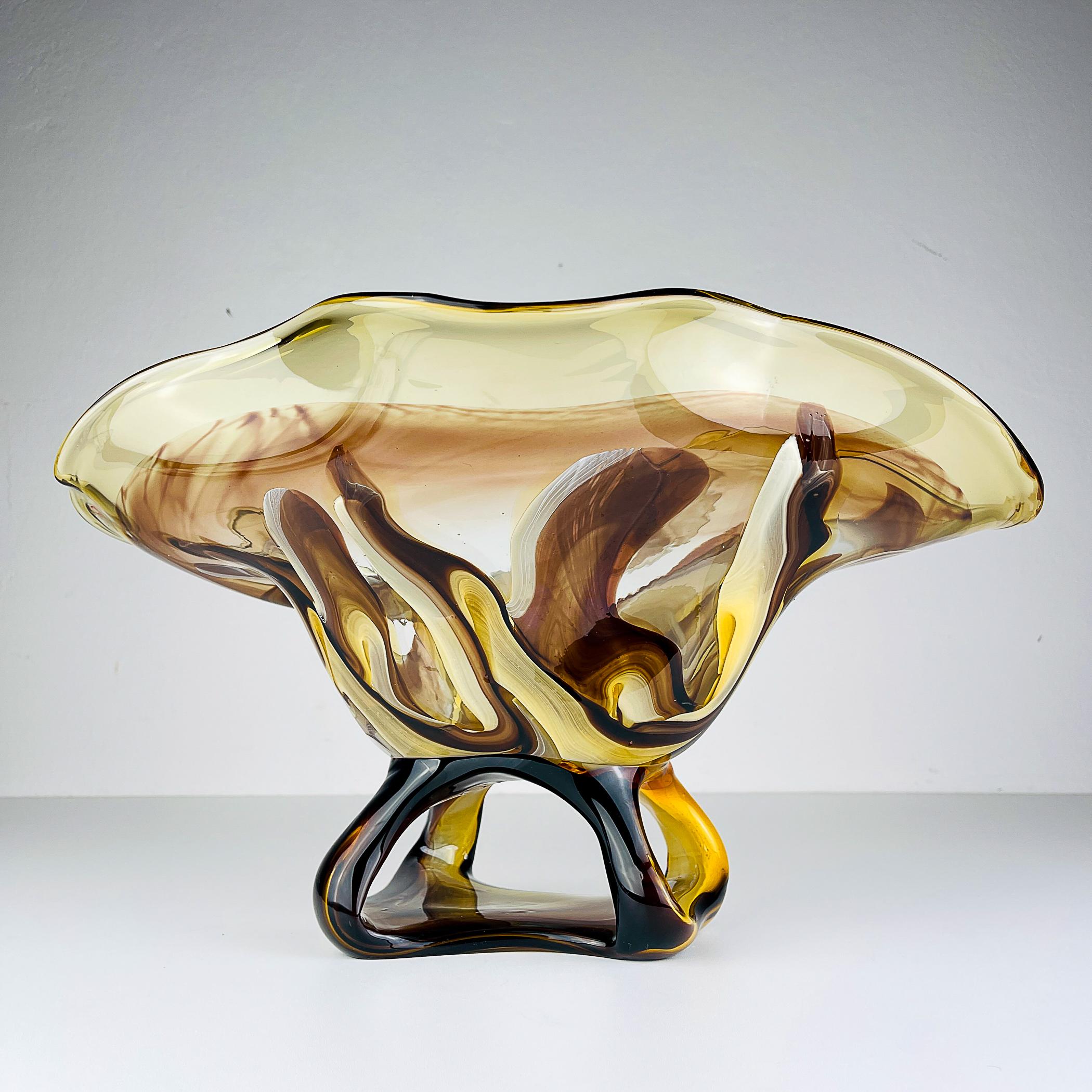 Original murano vase by Enrico Camozzo for Artigianato Muranese Italy 1990s For Sale 10
